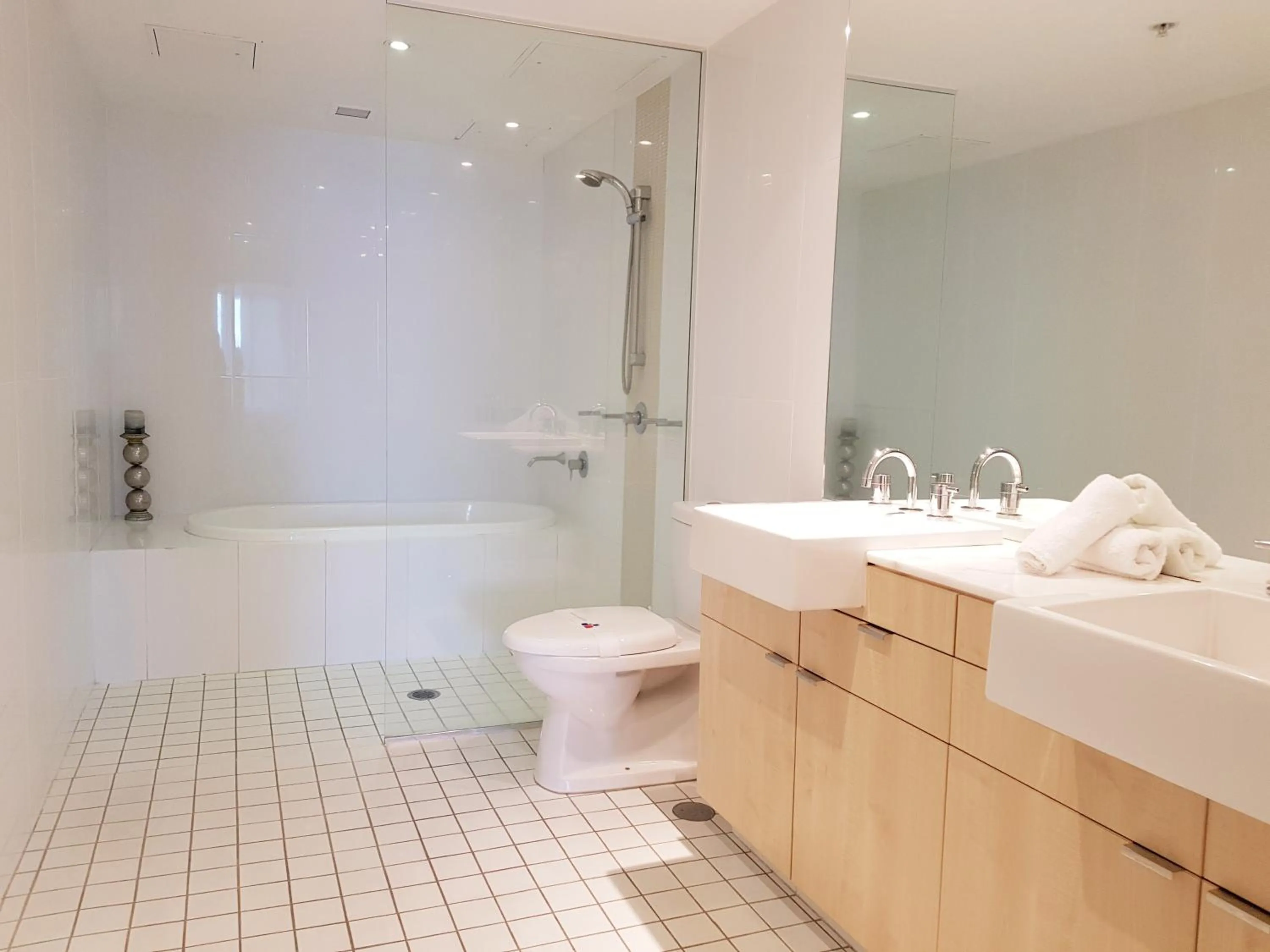 Bathroom in Blue C Coolangatta