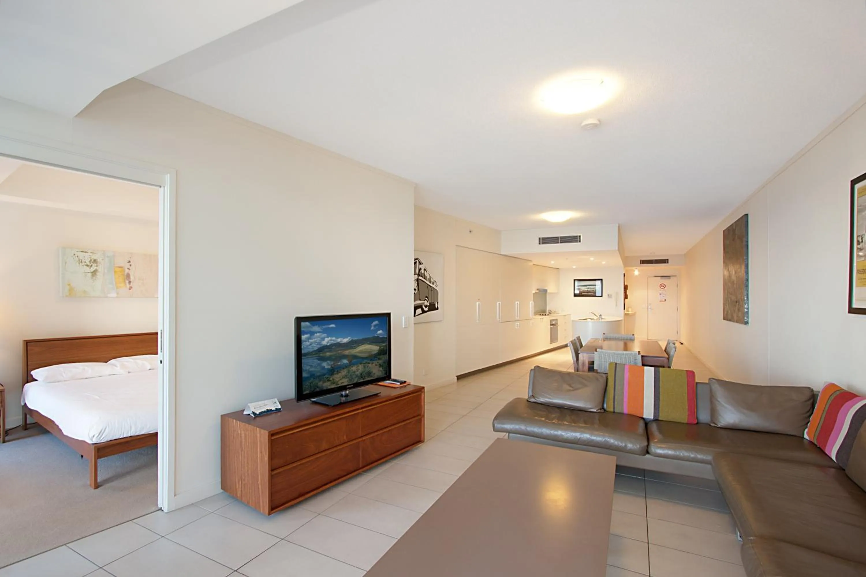 Living room, Bed in Blue C Coolangatta