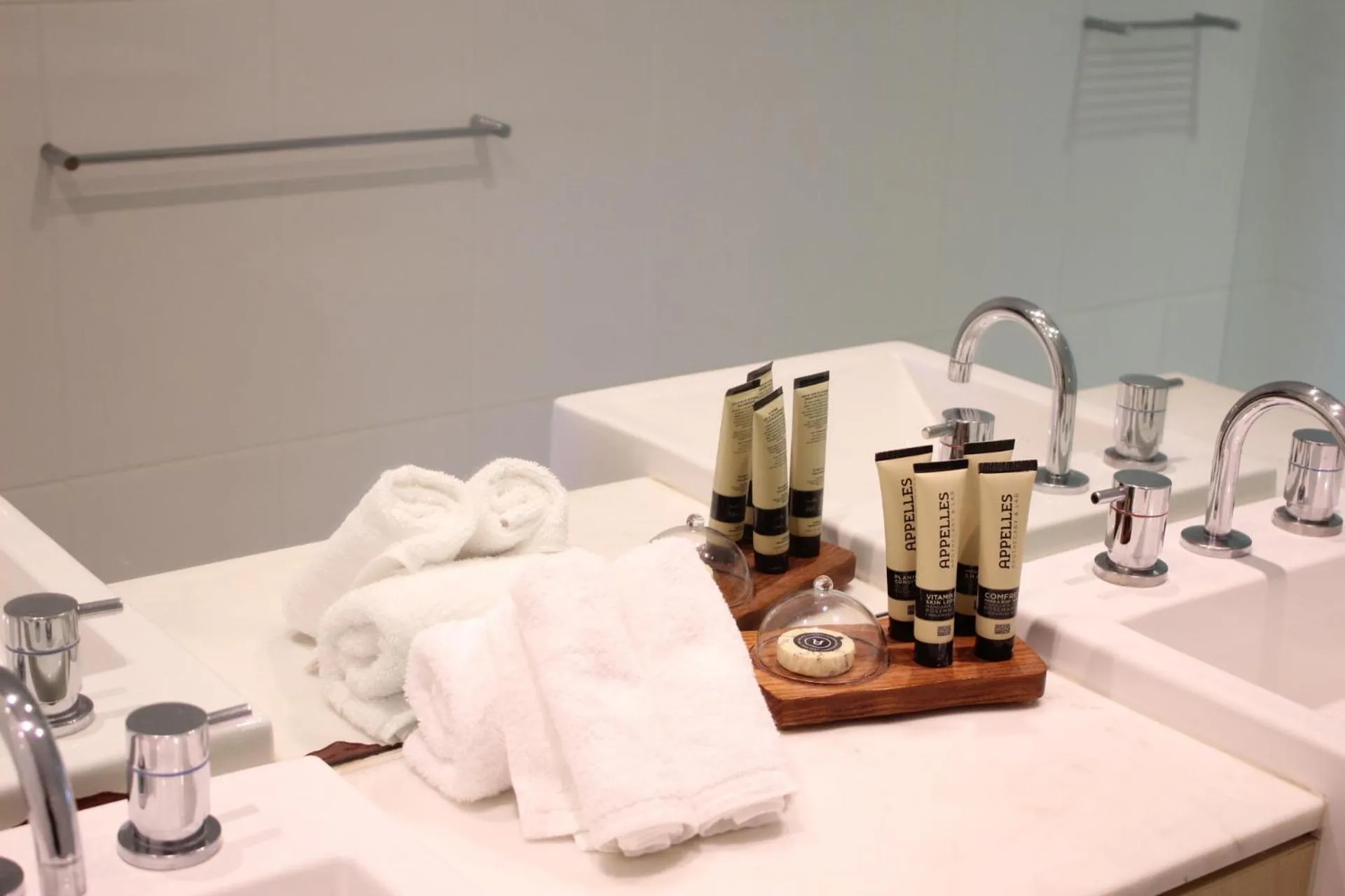 Bathroom in Blue C Coolangatta