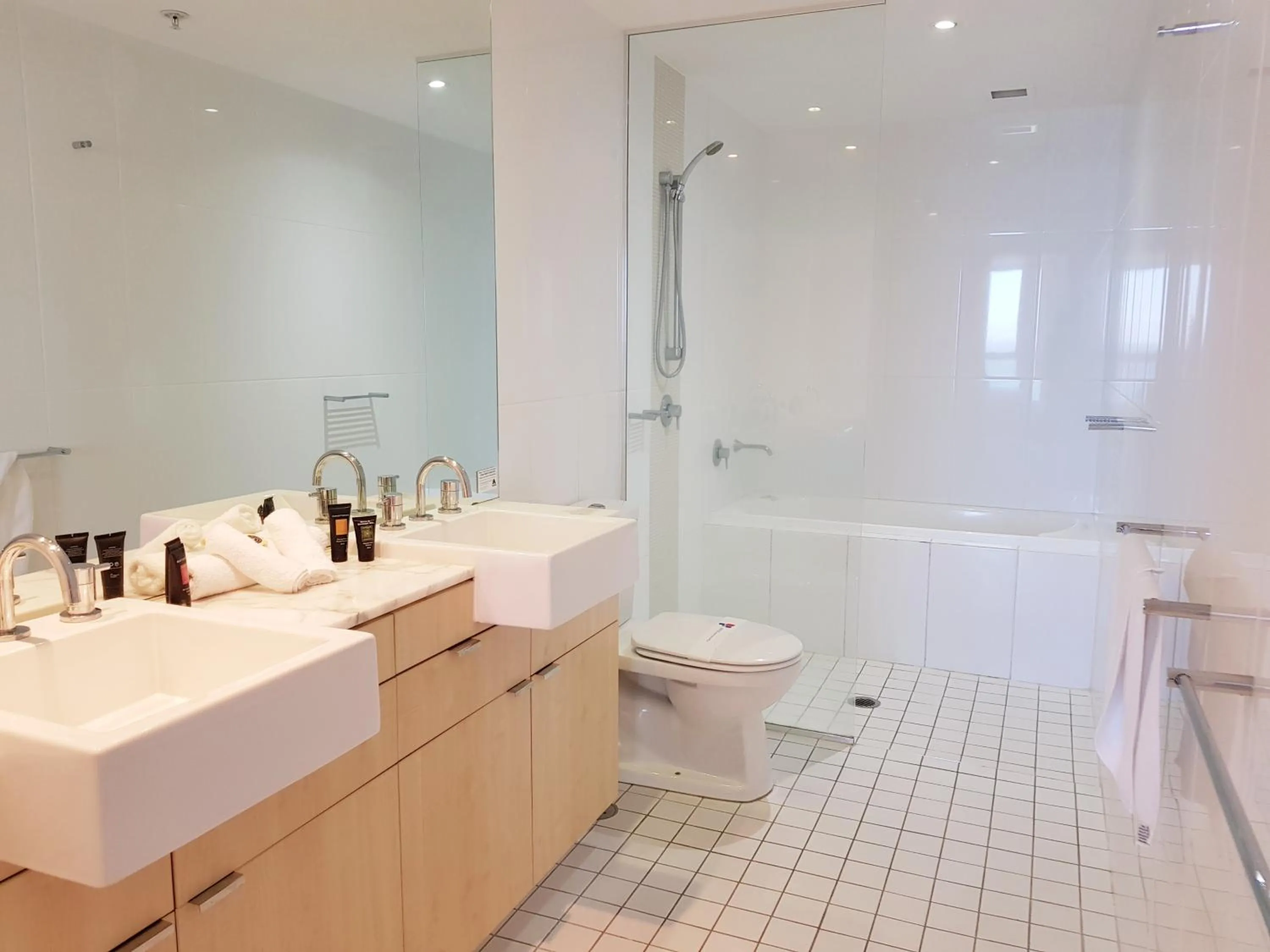 Bathroom in Blue C Coolangatta