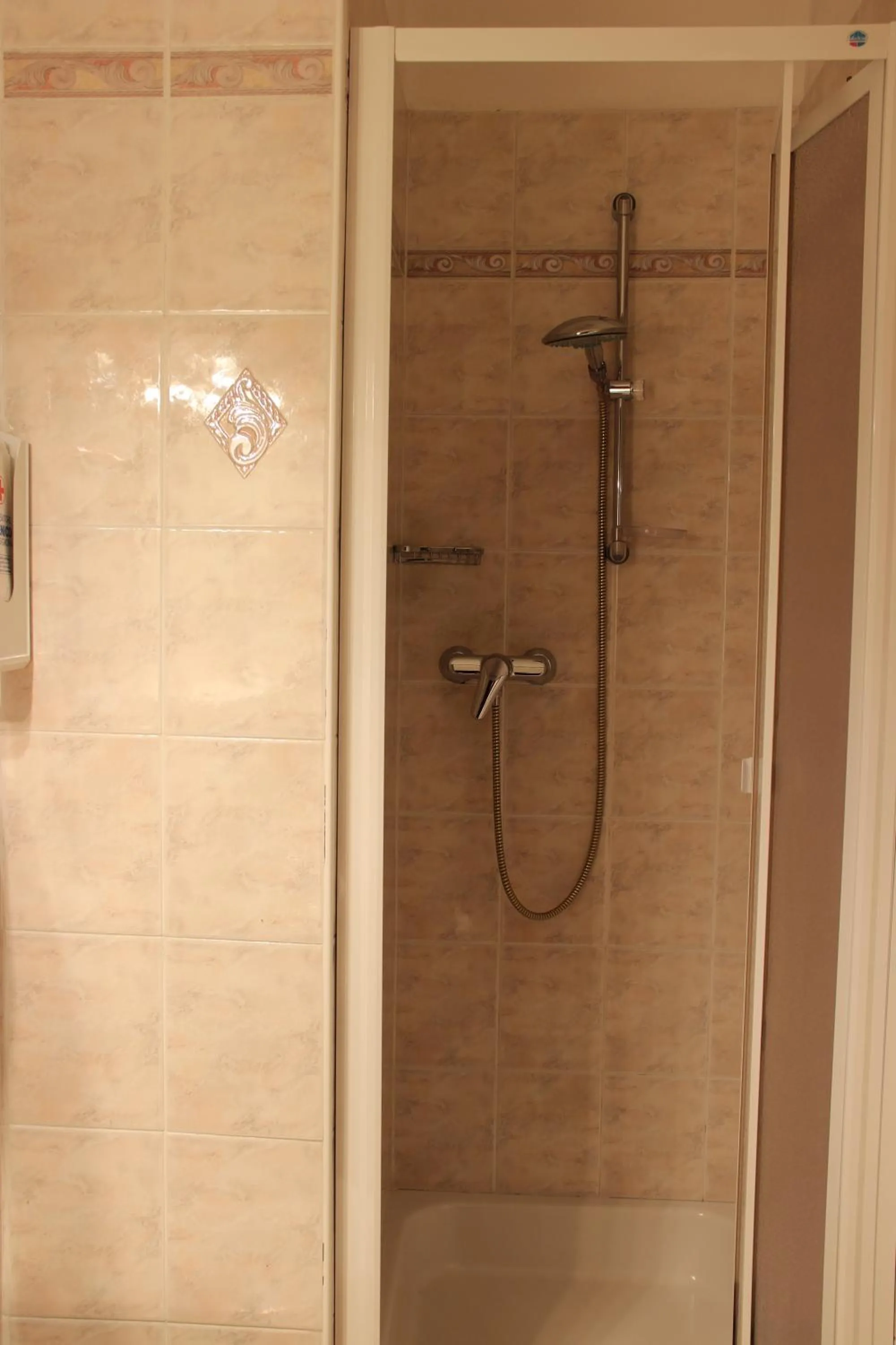 Shower in Hotel Villa Emilia