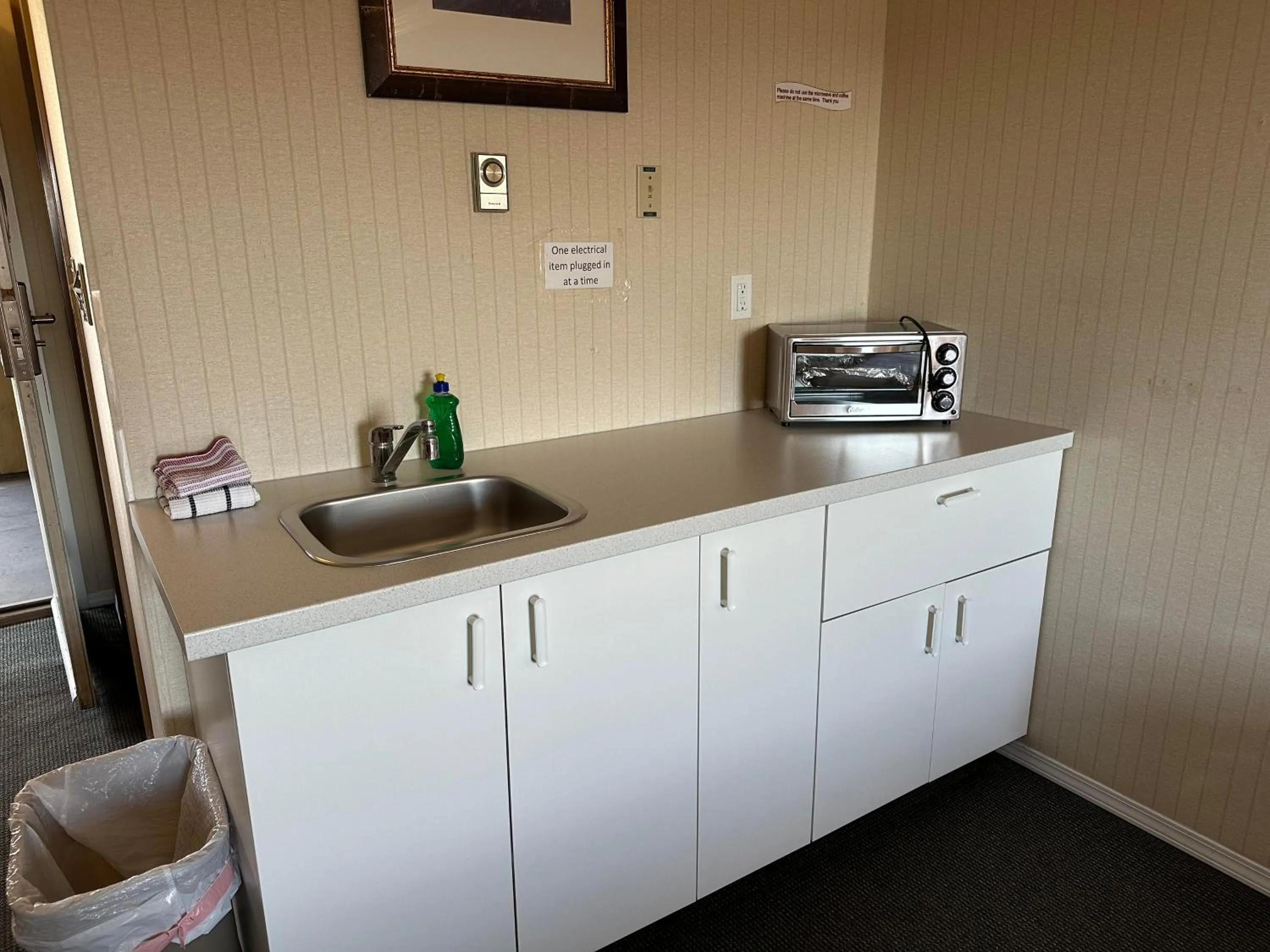 Travelodge by Wyndam Chetwynd