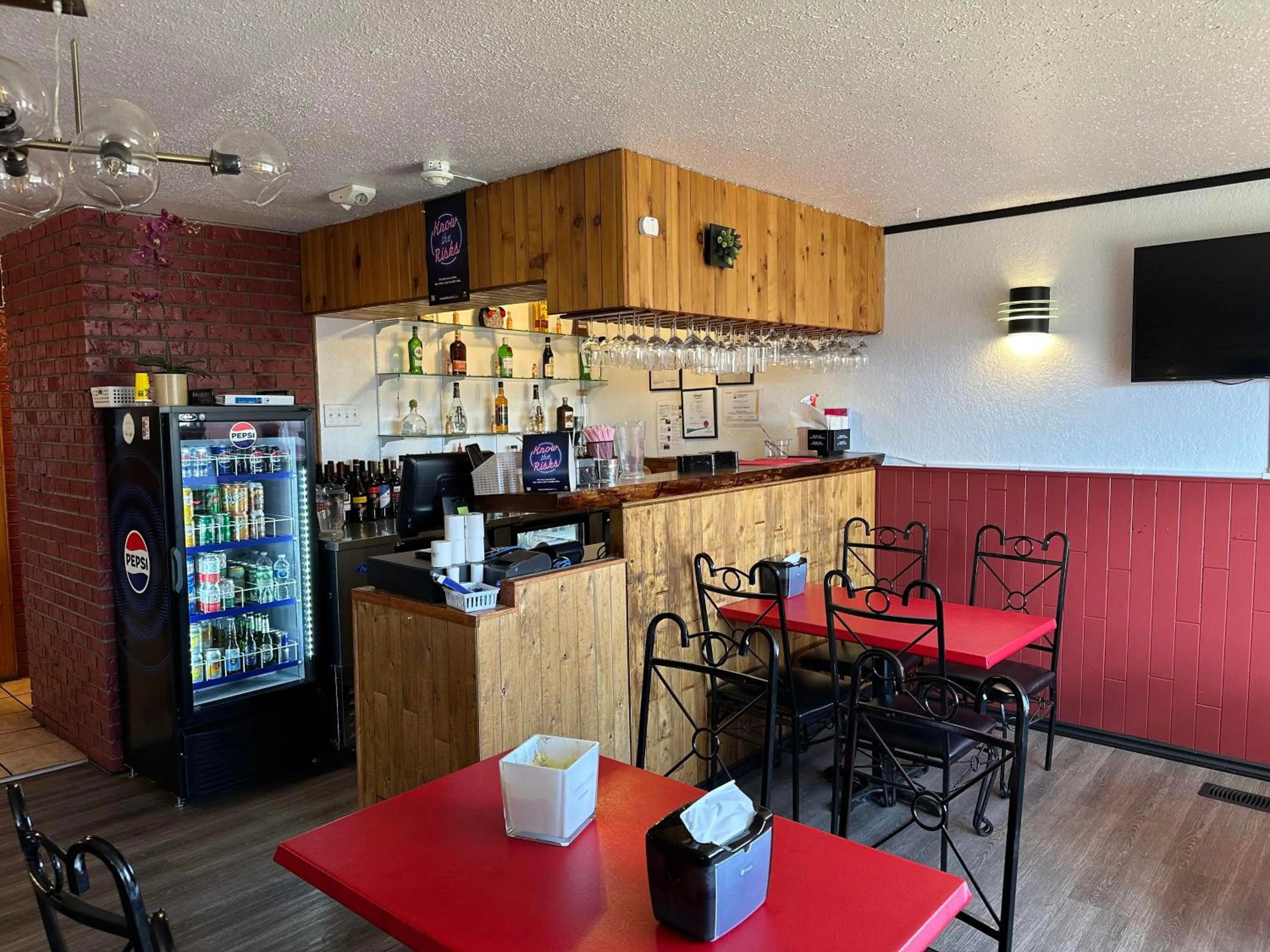 Restaurant/places to eat in Travelodge by Wyndam Chetwynd