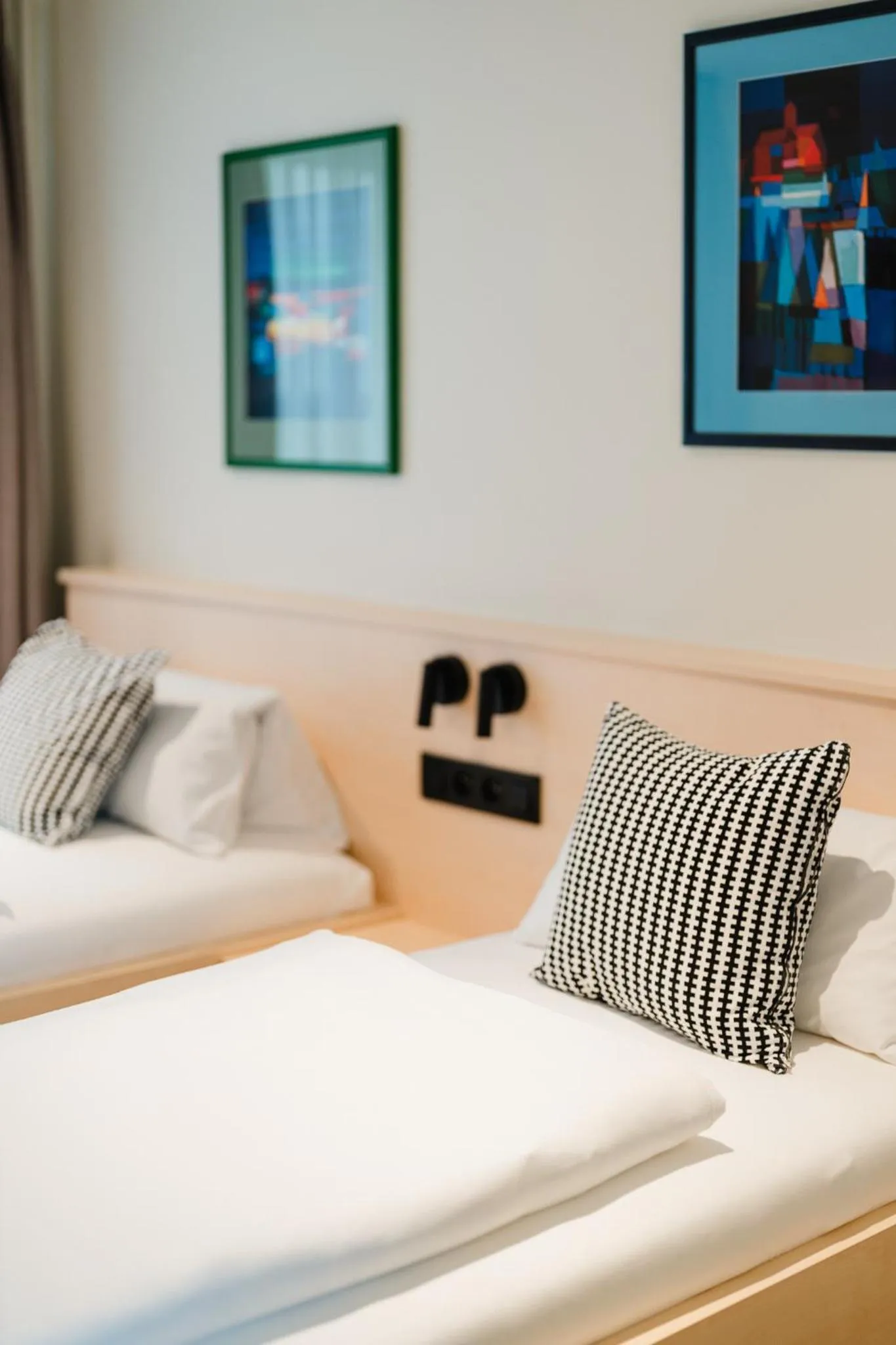 Bed in Hotel Restaurant Tychon AG