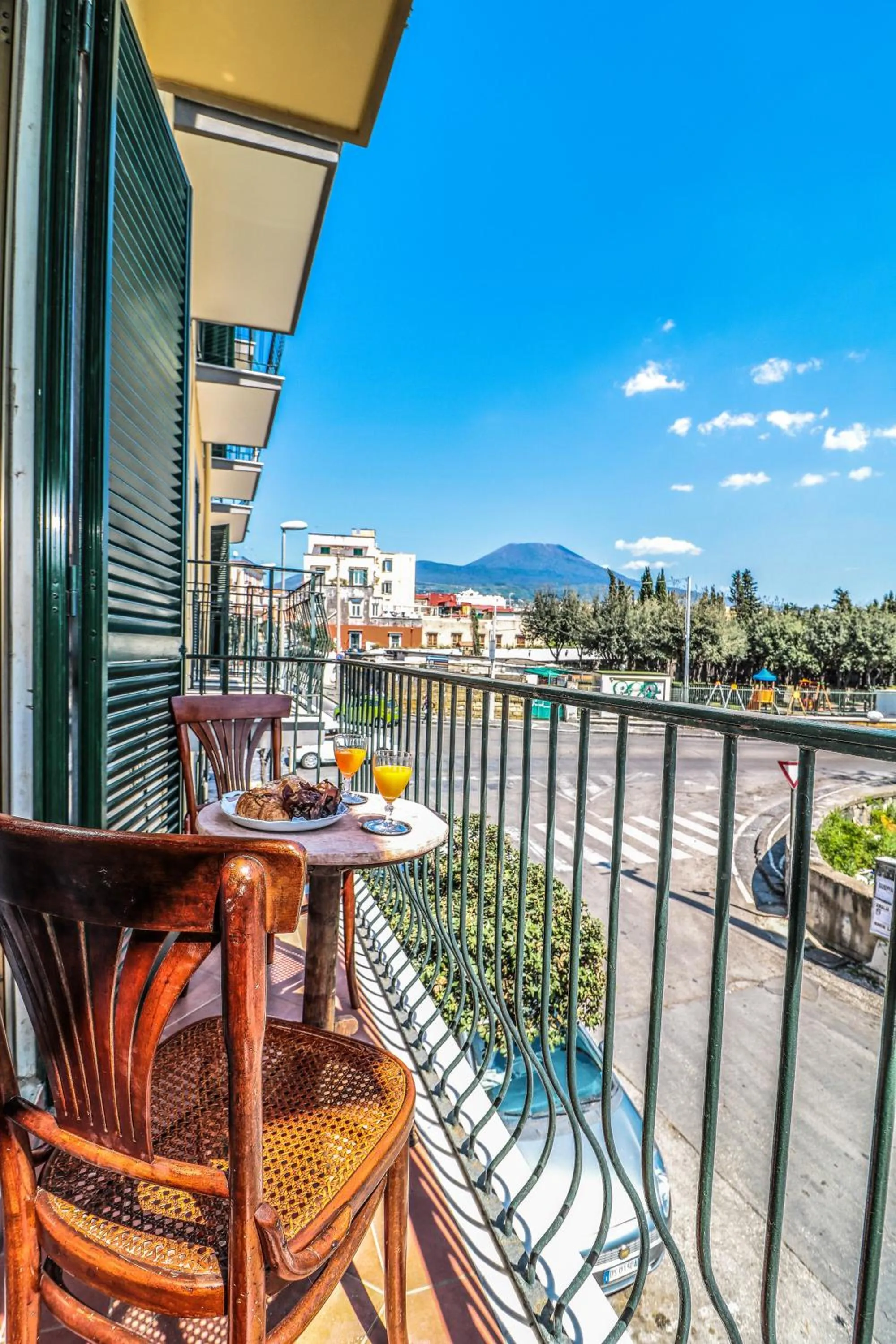 Property building in Scognamiglio Suites