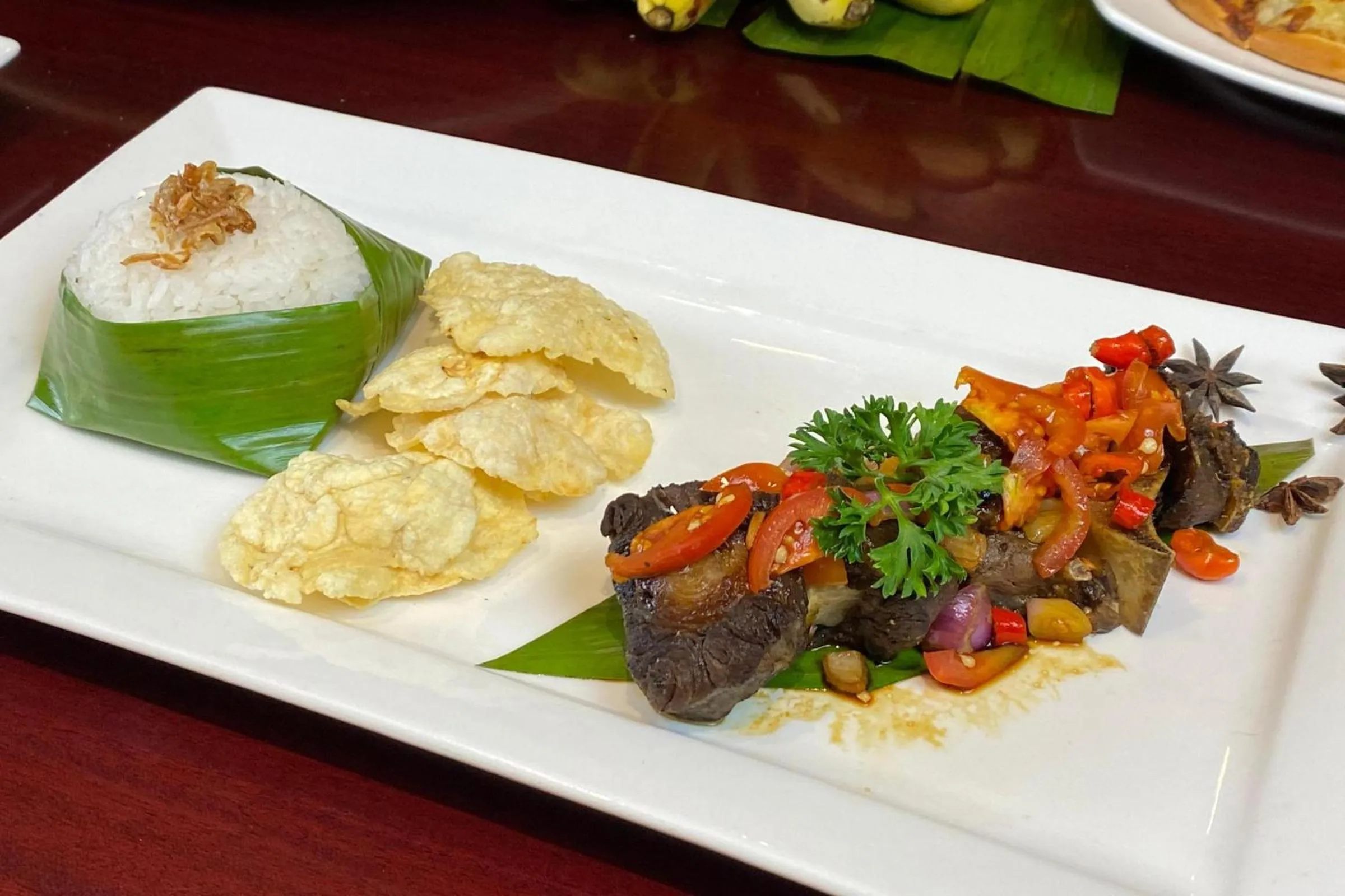 Restaurant/places to eat in Prime Plaza Hotel Purwakarta