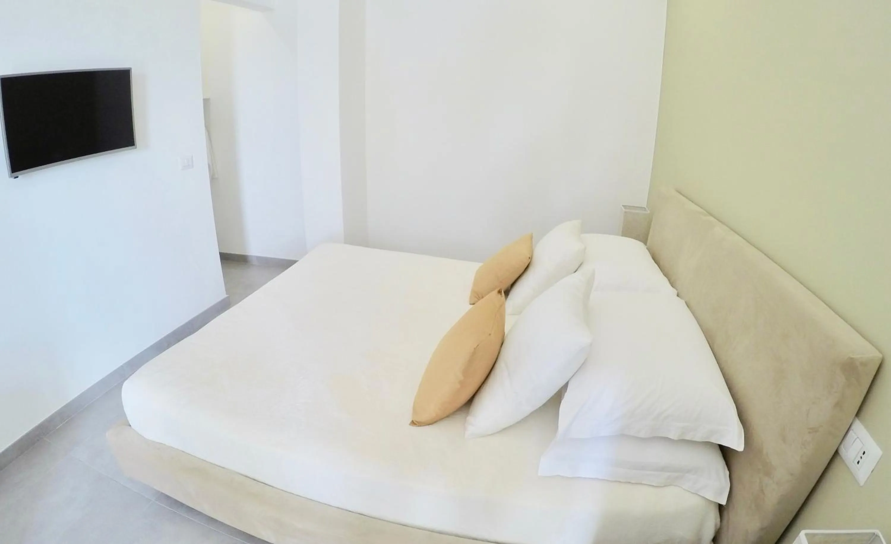 Photo of the whole room in Petra Maris B&B