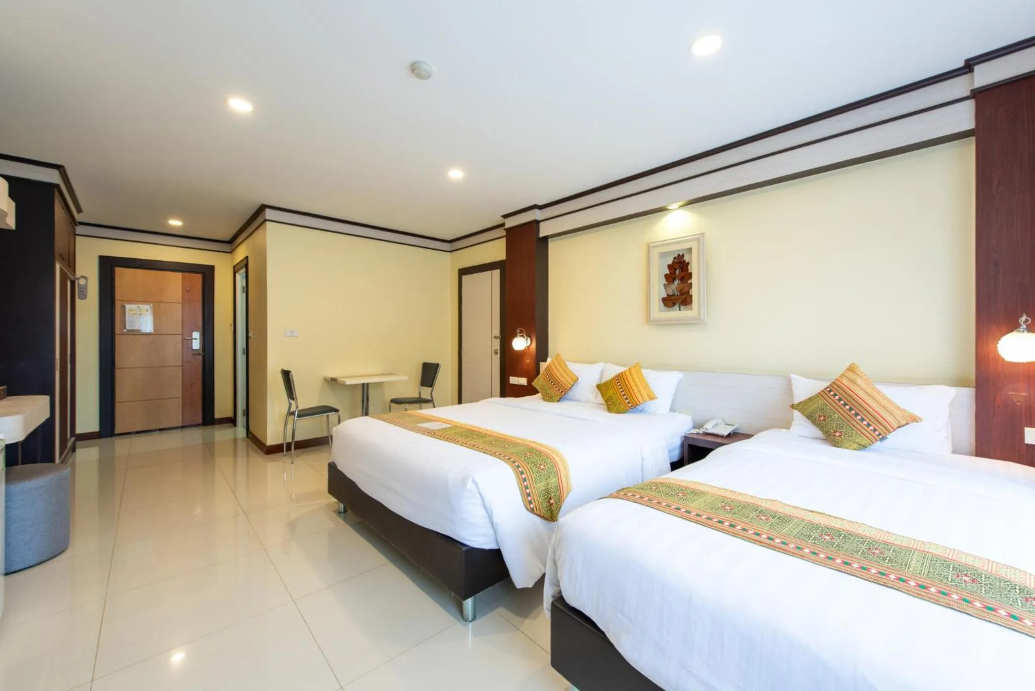 Bed in Chokdee Place