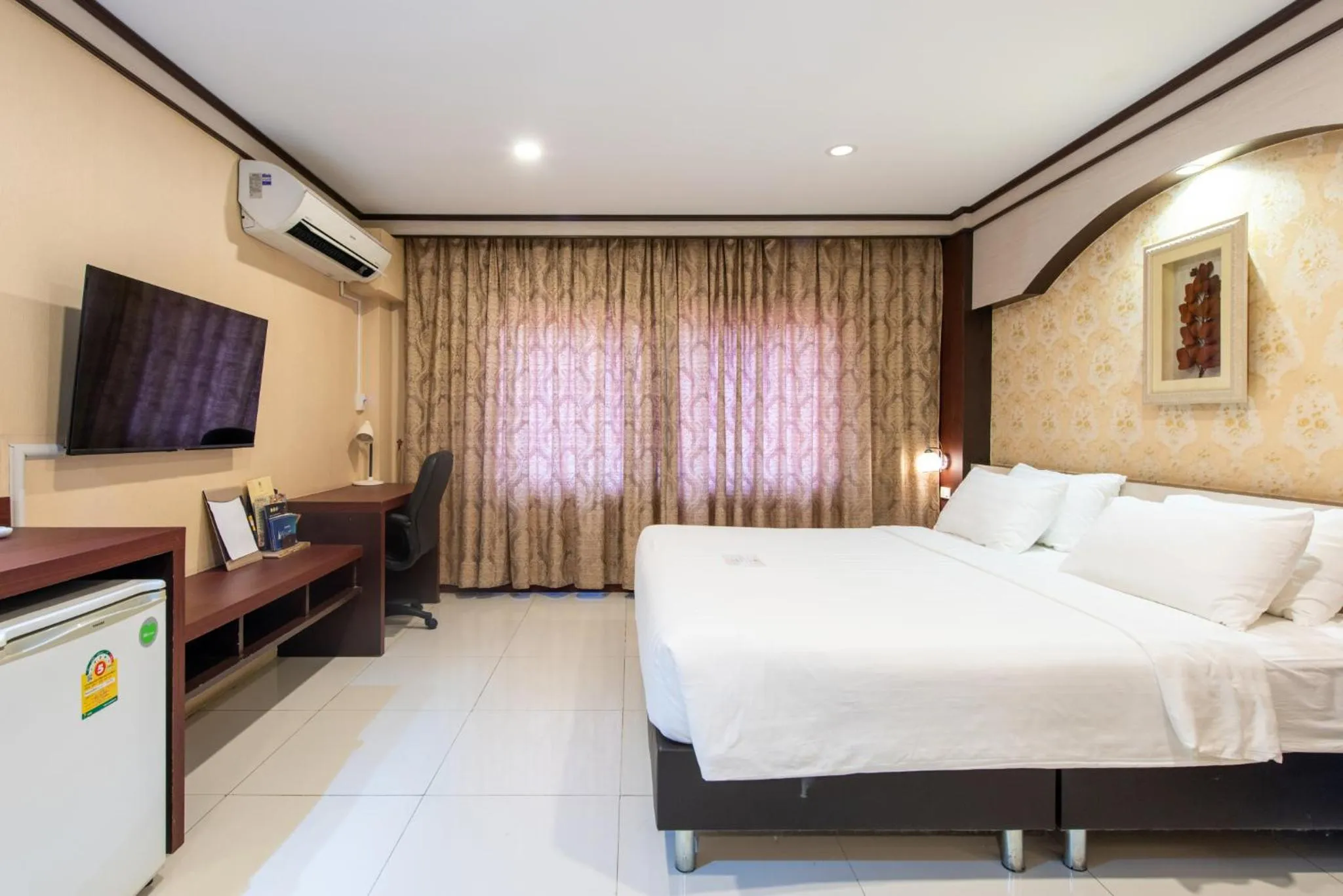 Bed in Chokdee Place