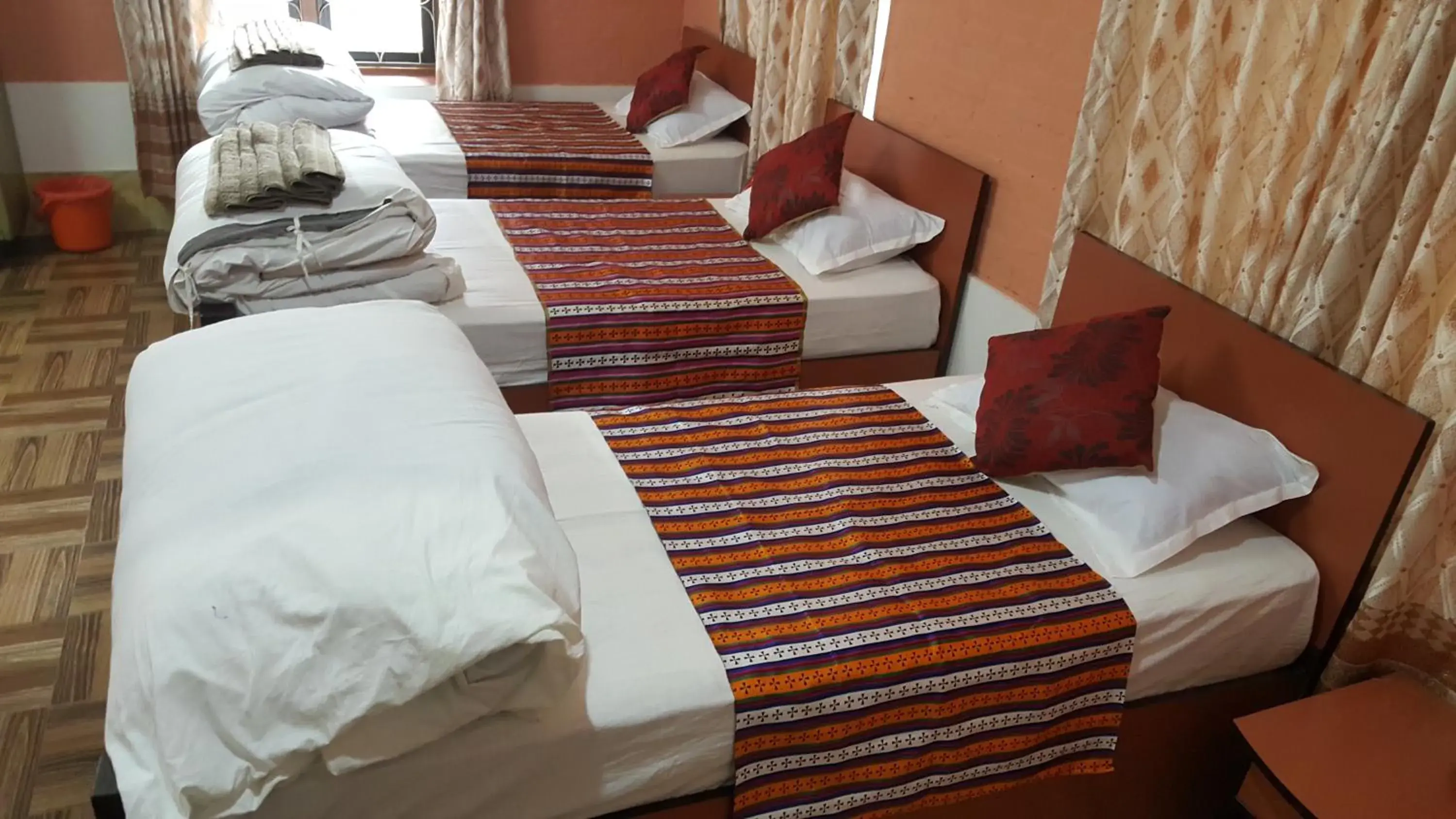 Comfort Quadruple Room in BnB Royal Tourist House Comfort Quadruple Room in BnB Royal Tourist House