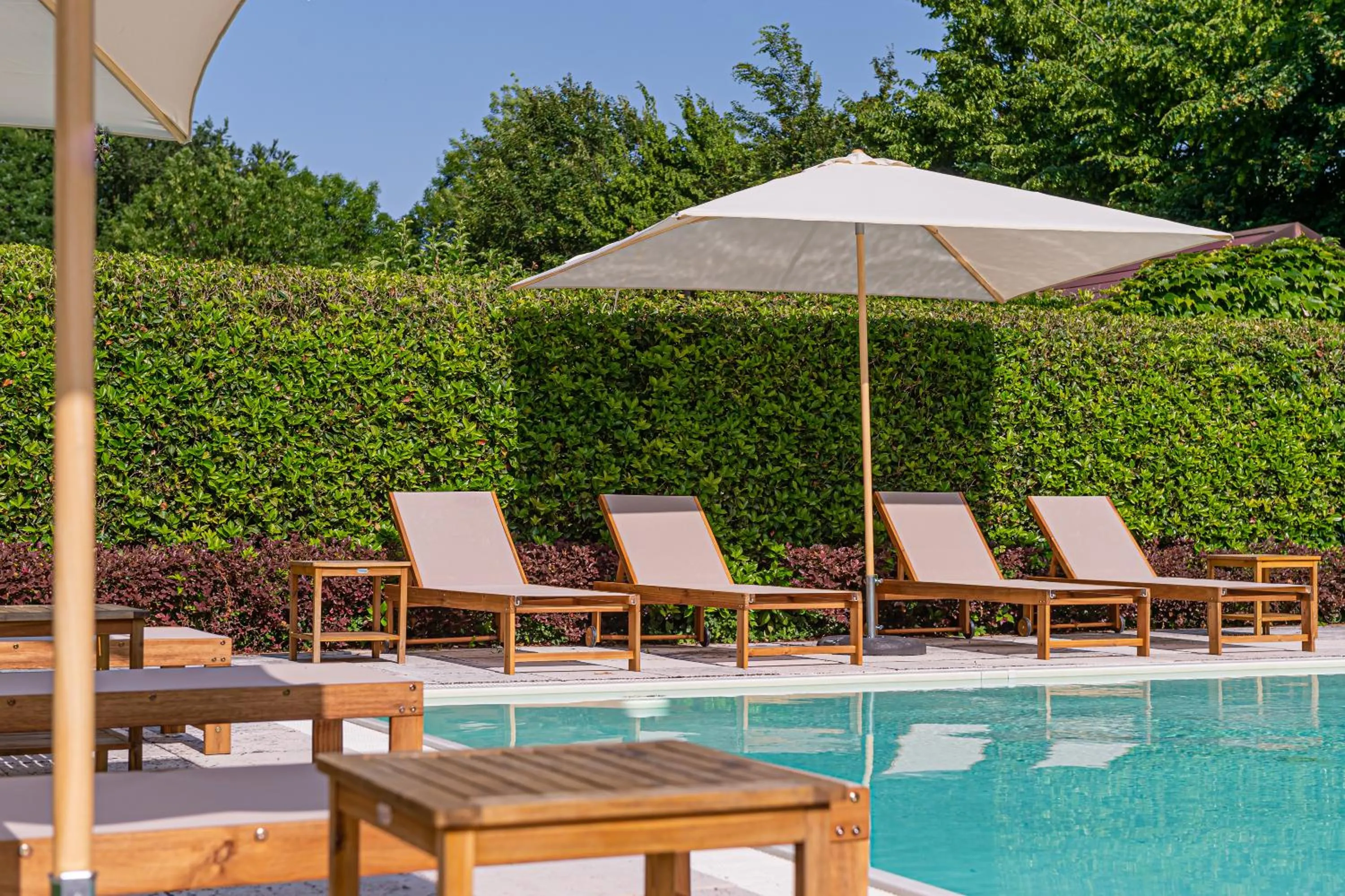 Pool view in Fiori e Frutti Hotel Agriresort Venezia Mestre