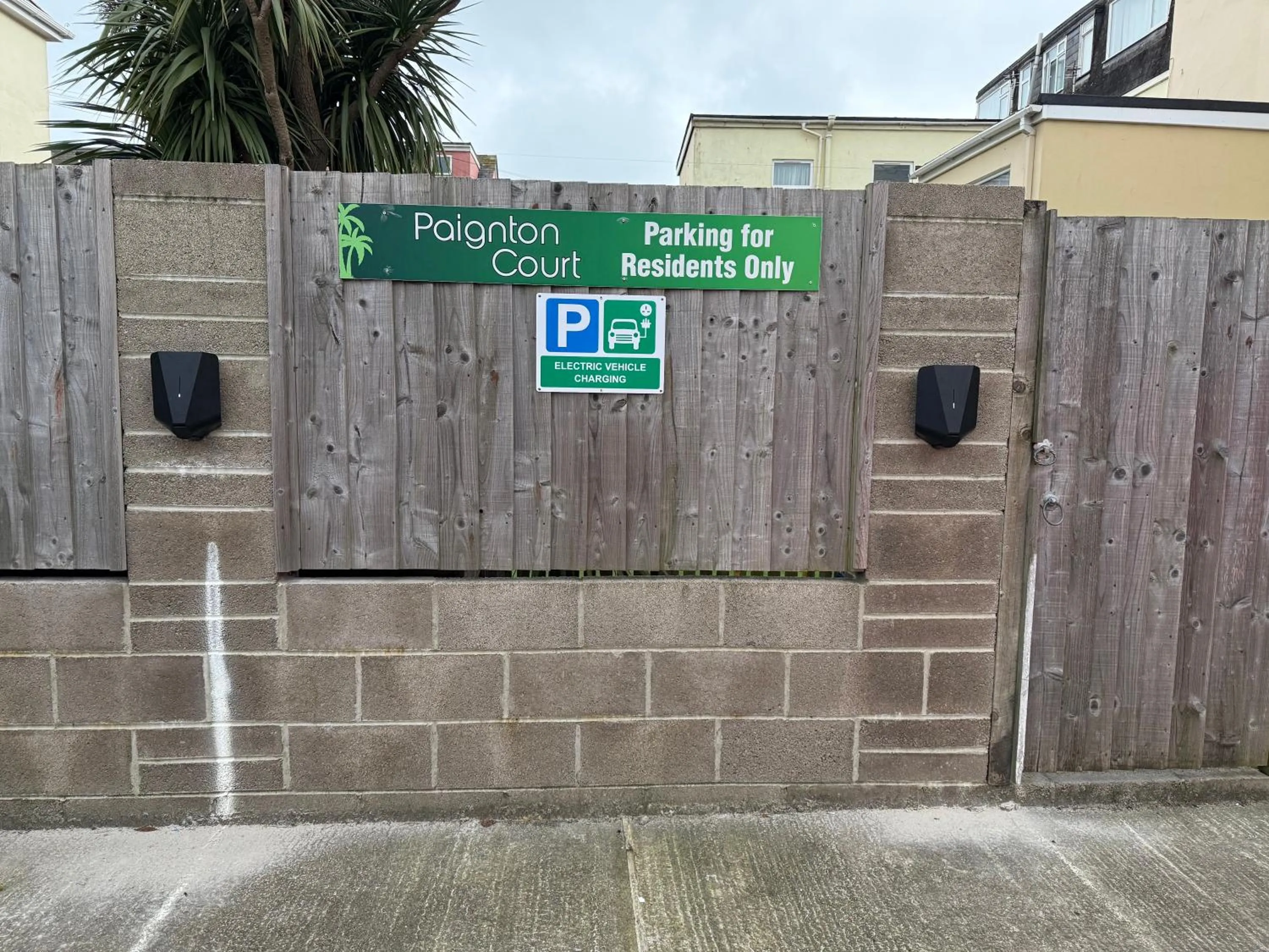 Parking in Paignton Court