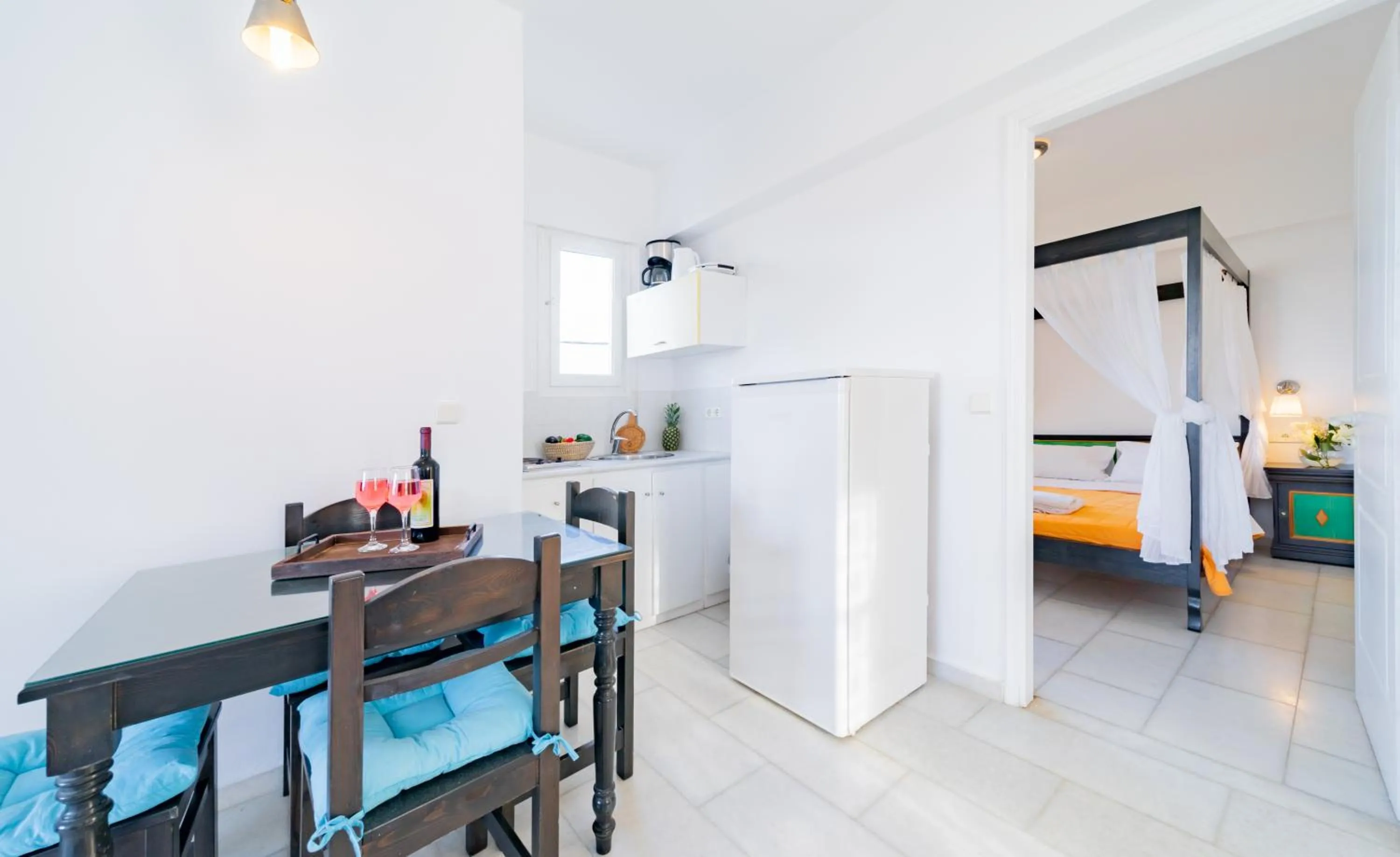 Kitchen or kitchenette in Antonina Hotel