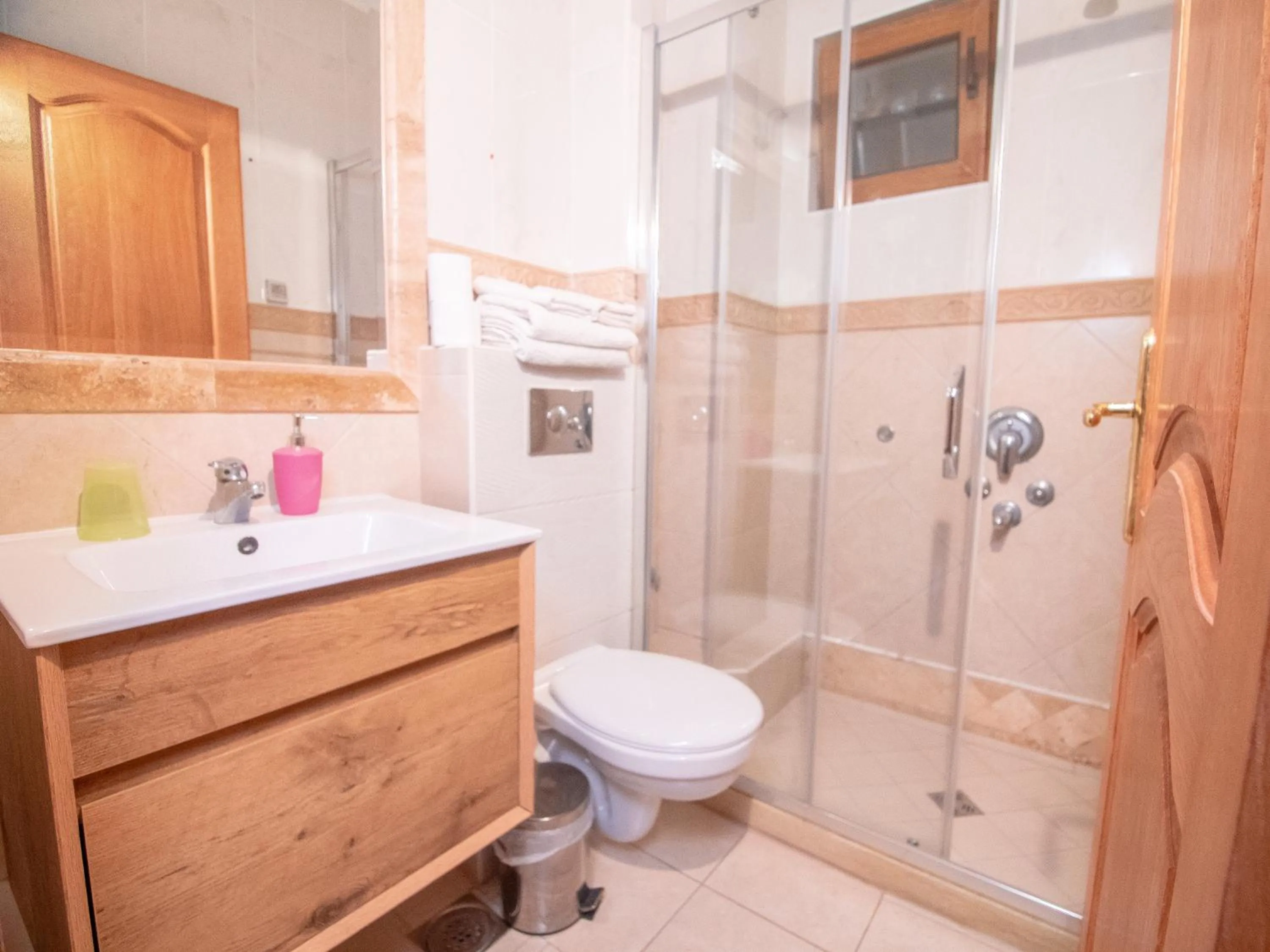 Bathroom in Apartments and Rooms Levantin Inn