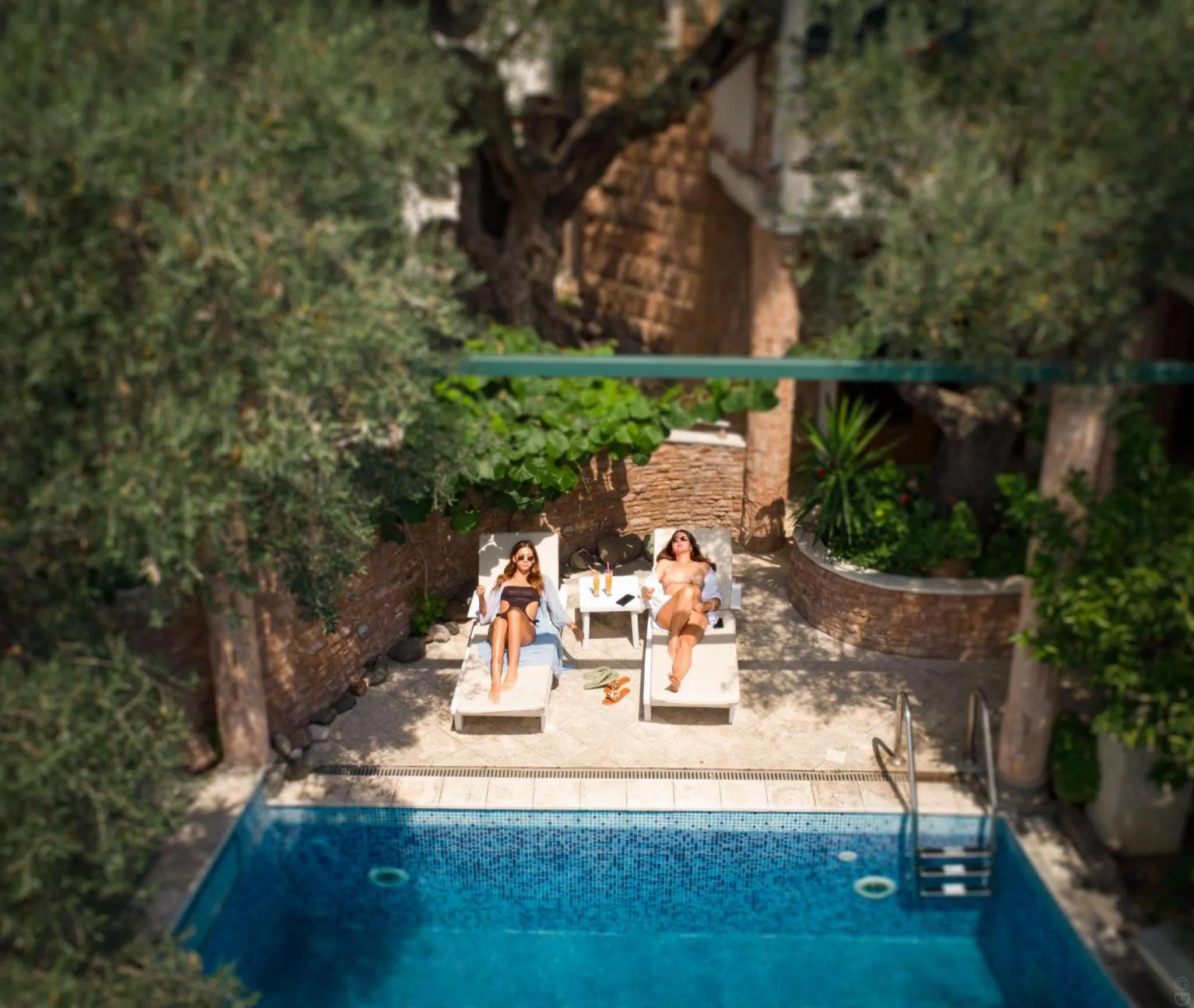 Swimming pool in Apartments and Rooms Levantin Inn