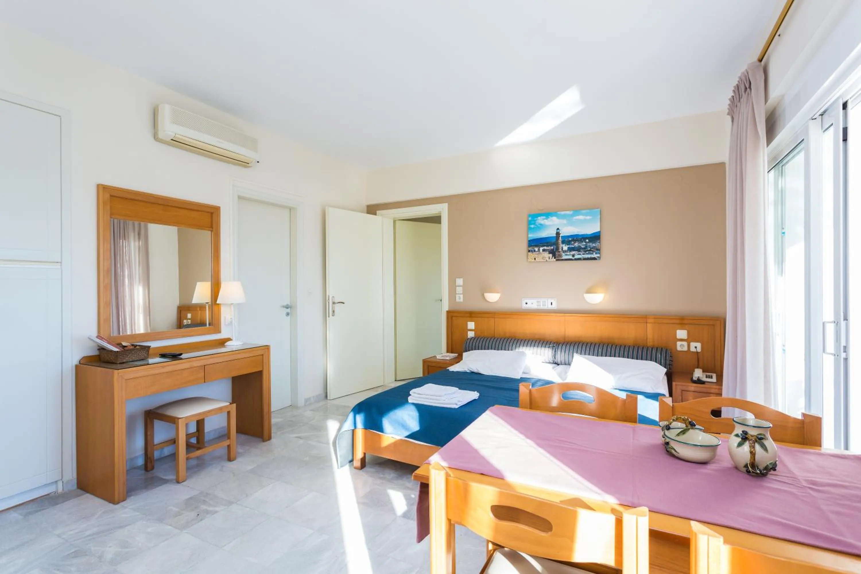 Photo of the whole room, Bed in Radamanthy's Hotel Apartments