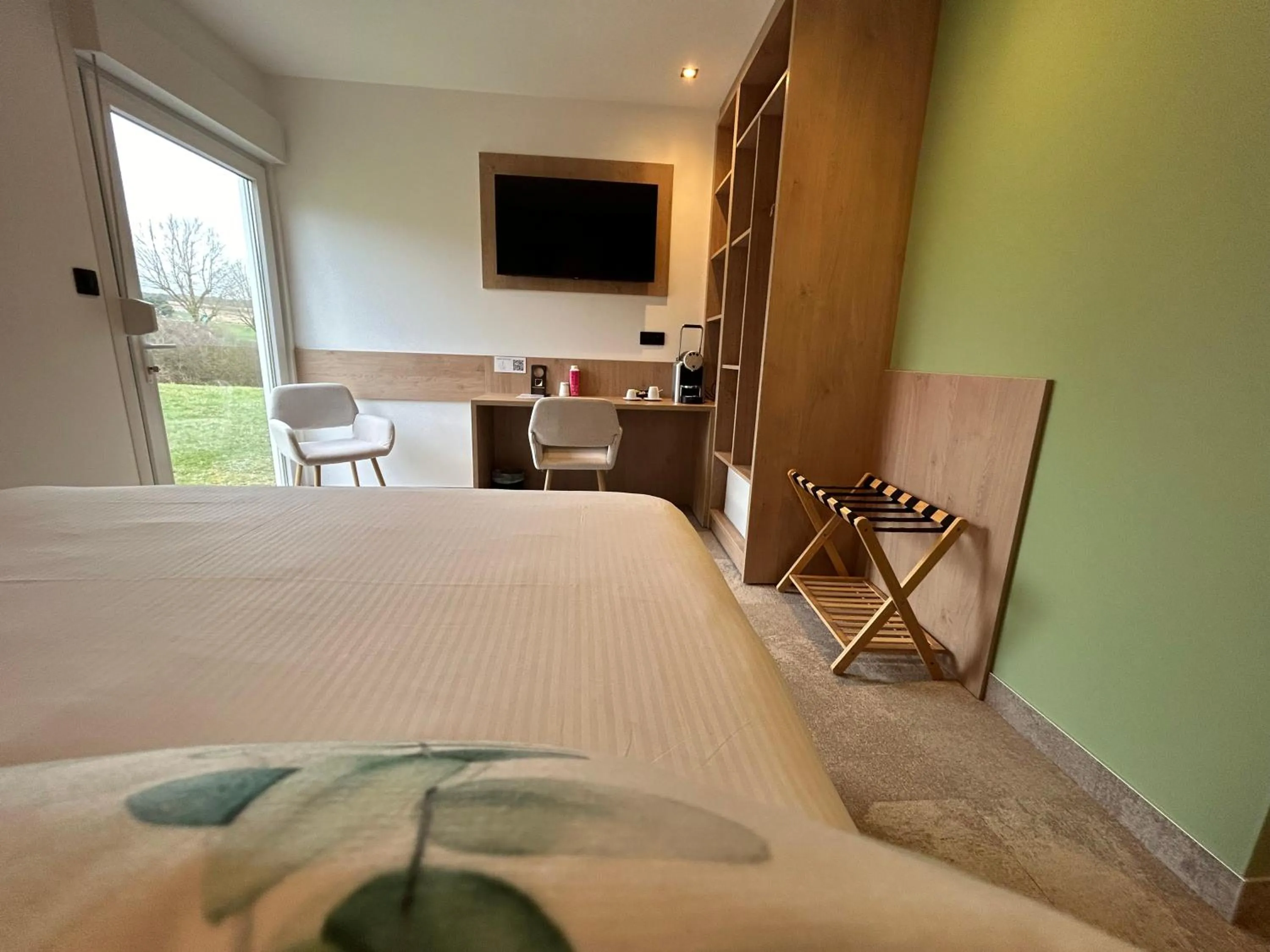 Photo of the whole room, Bed in Les Orchidées , Hôtel & Restaurant