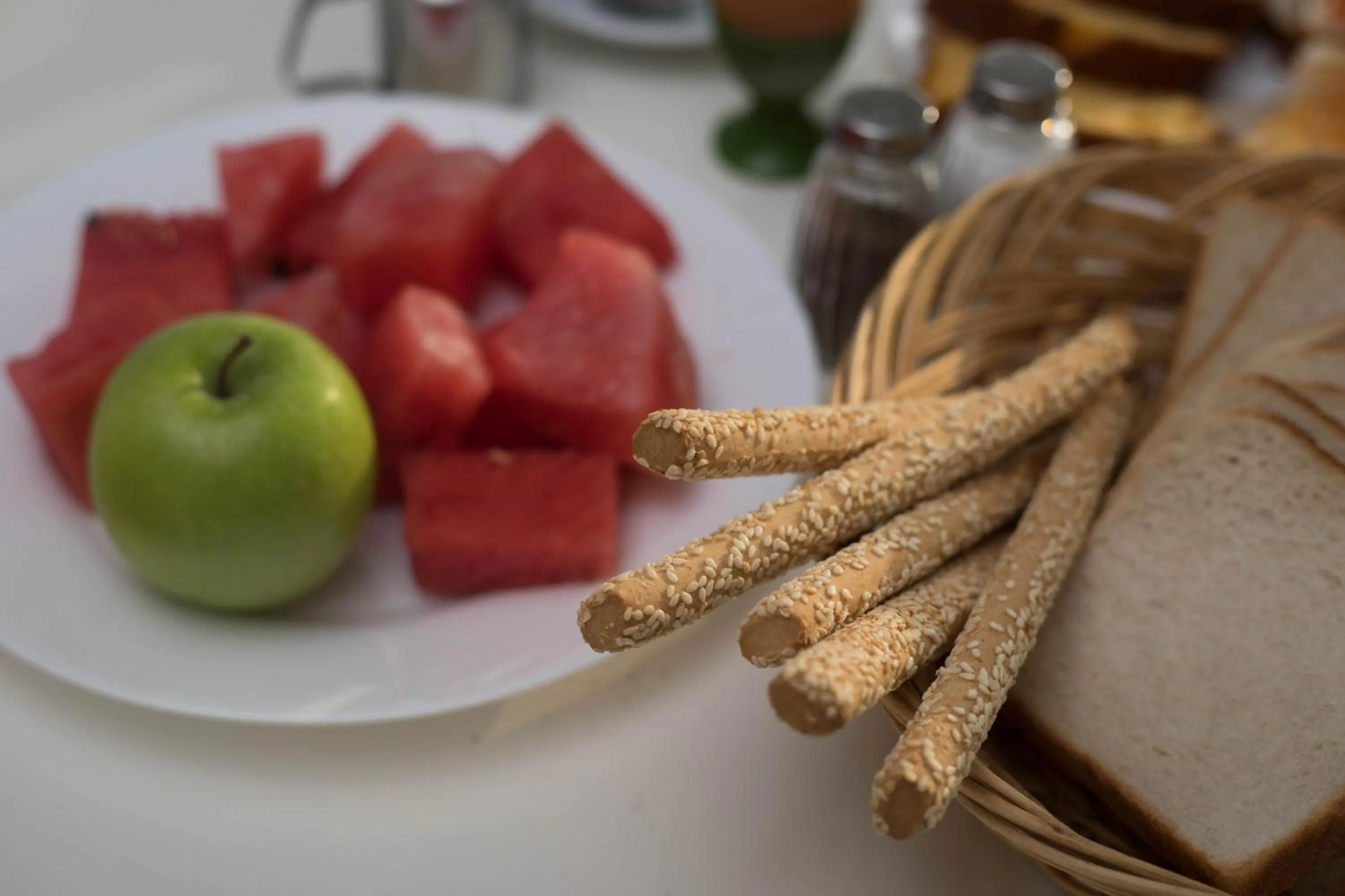 Food and drinks in Mare Naxia Hotel