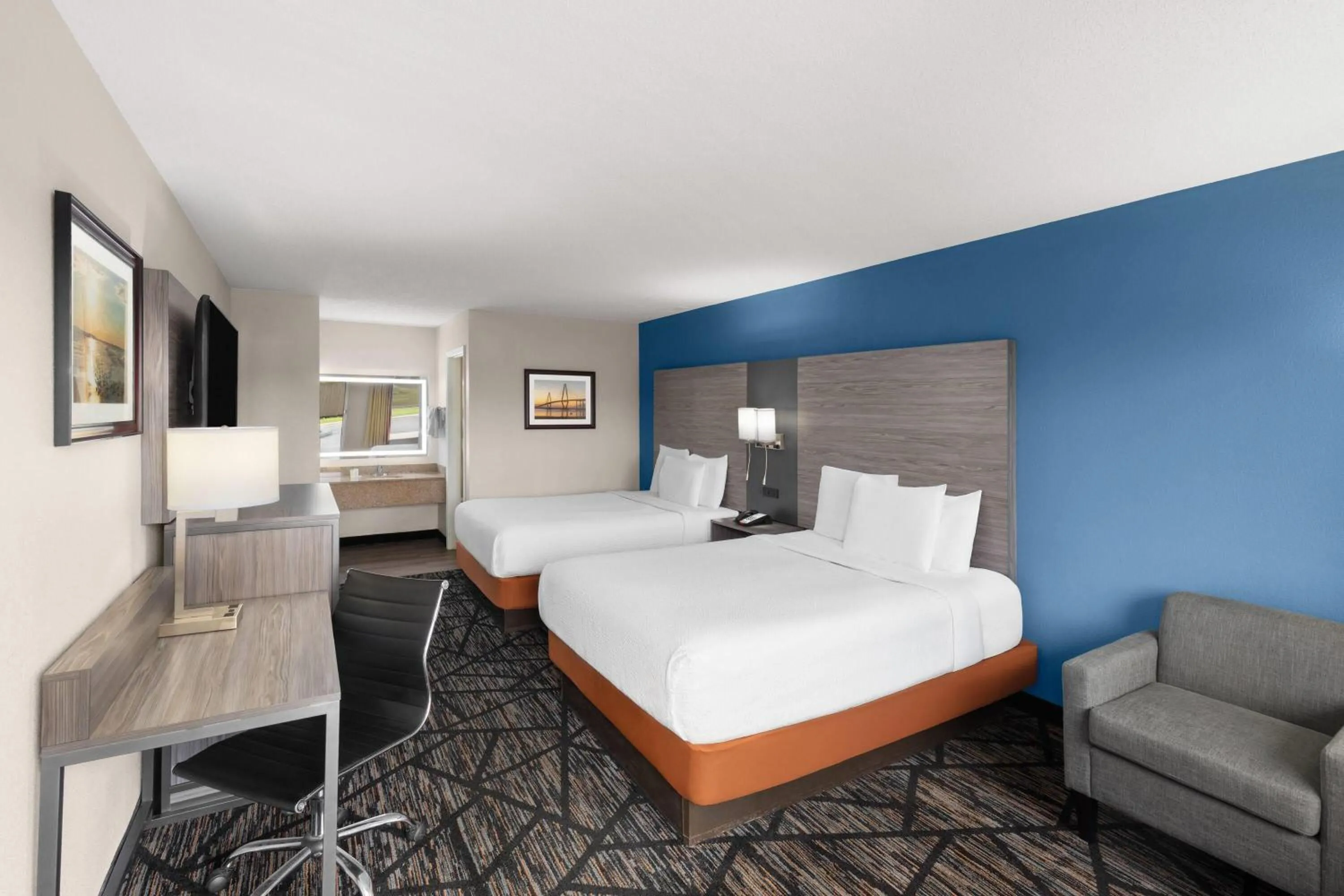 Photo of the whole room, Bed in Baymont by Wyndham Richburg - Chester Area