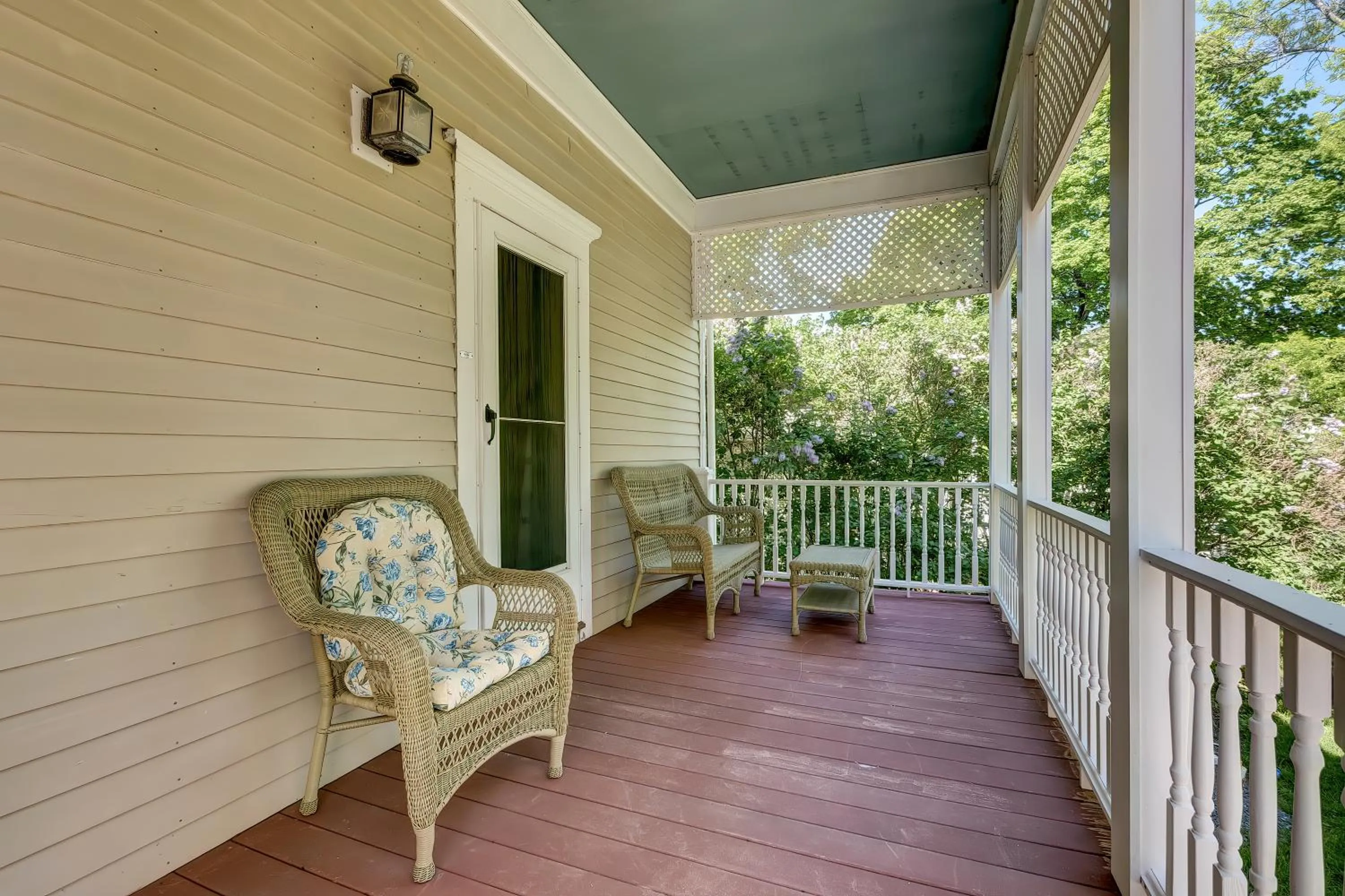 Balcony/Terrace in Mira Monte Inn & Suites