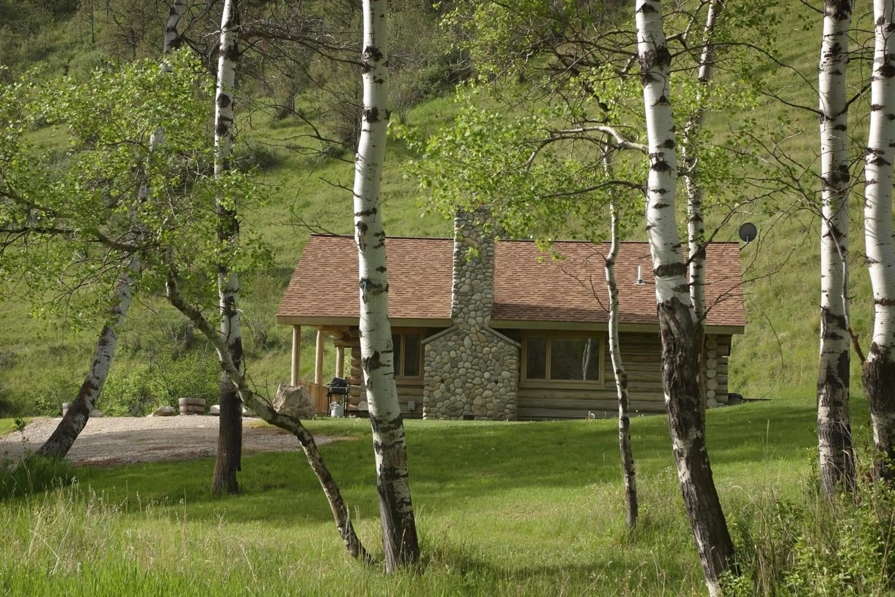 Property building in Rye Creek Lodge