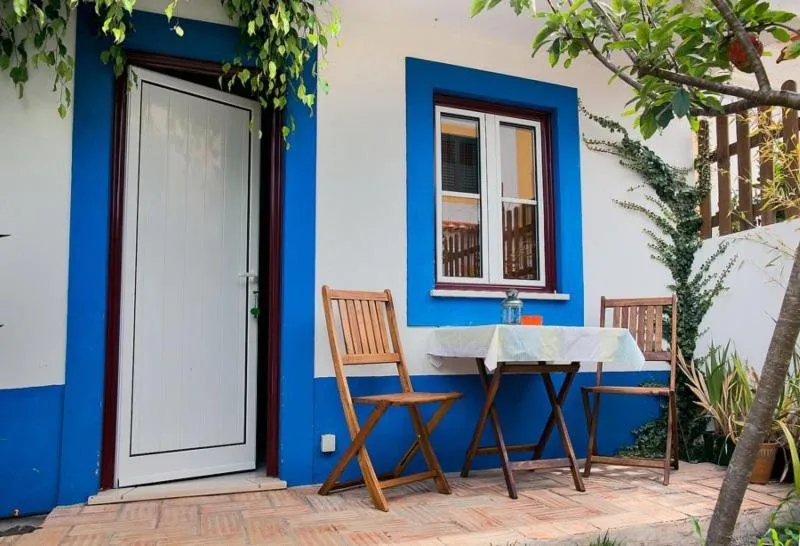 Facade/entrance in CASAZUL Milfontes