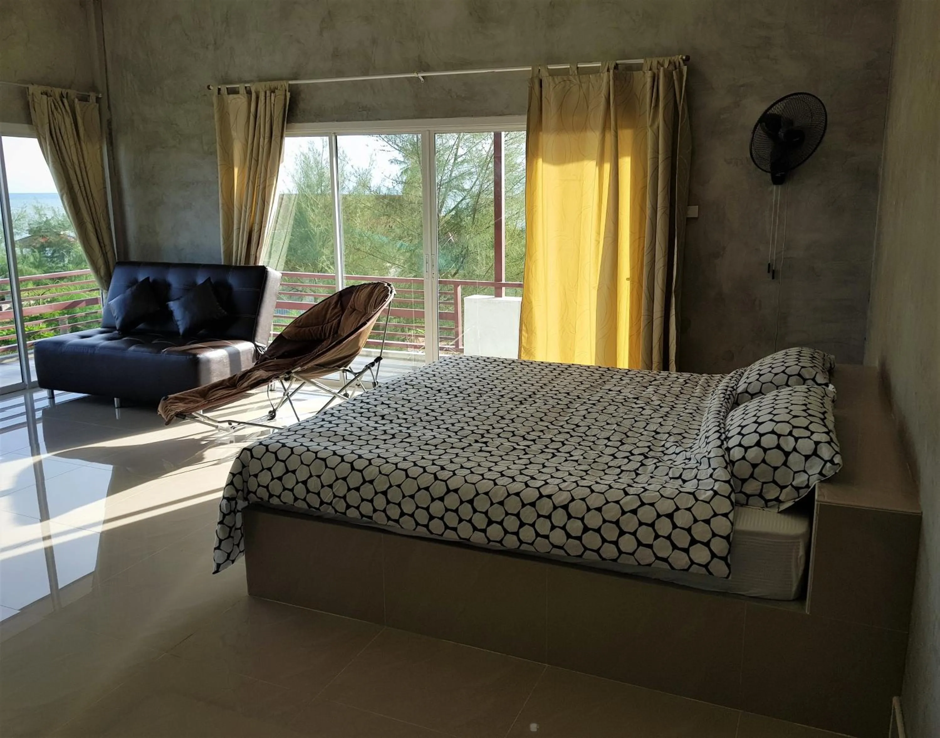 Bedroom, Bed in Sea Smile Resort