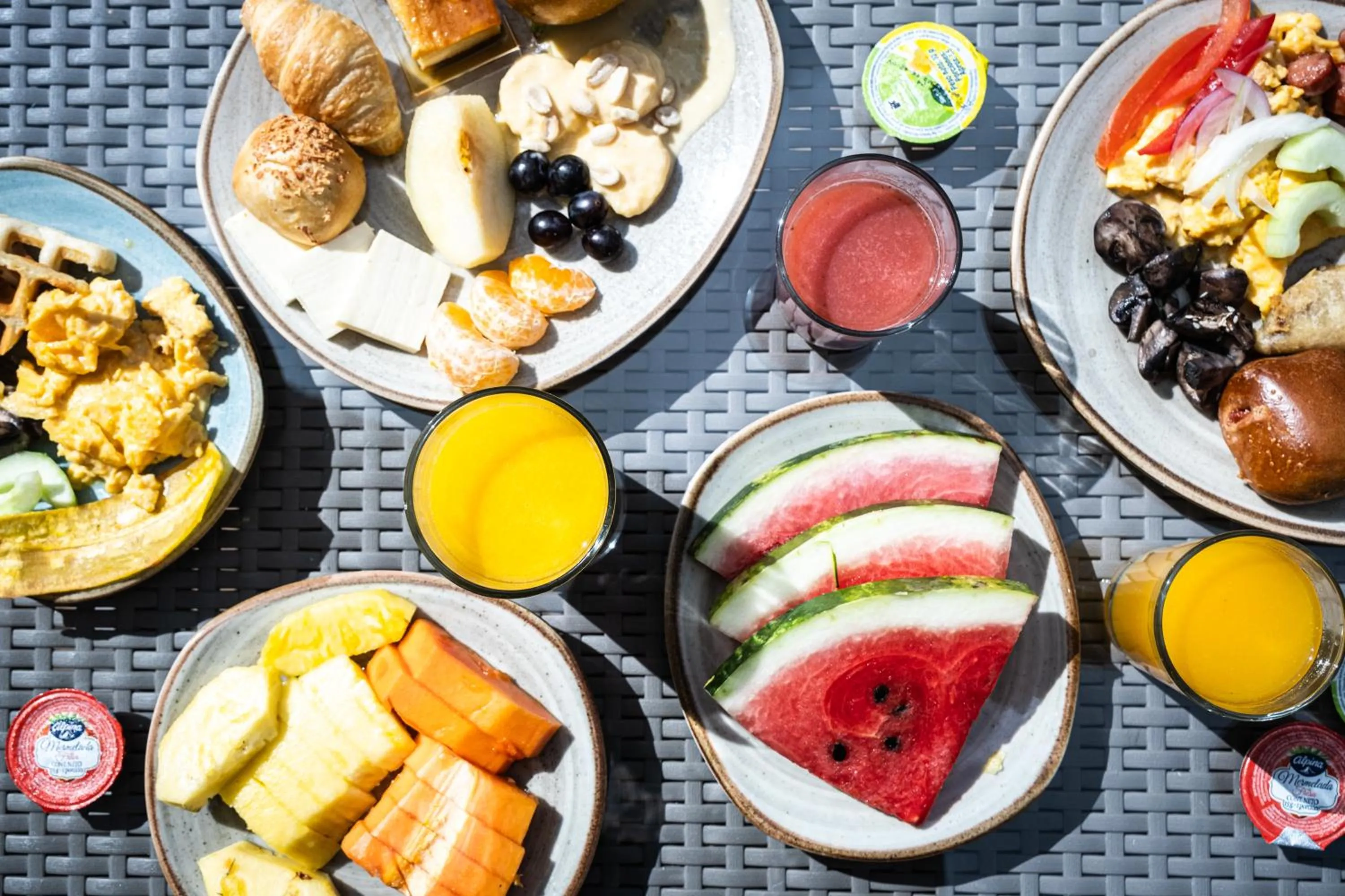 Food and drinks in Tequendama Suites Bogota