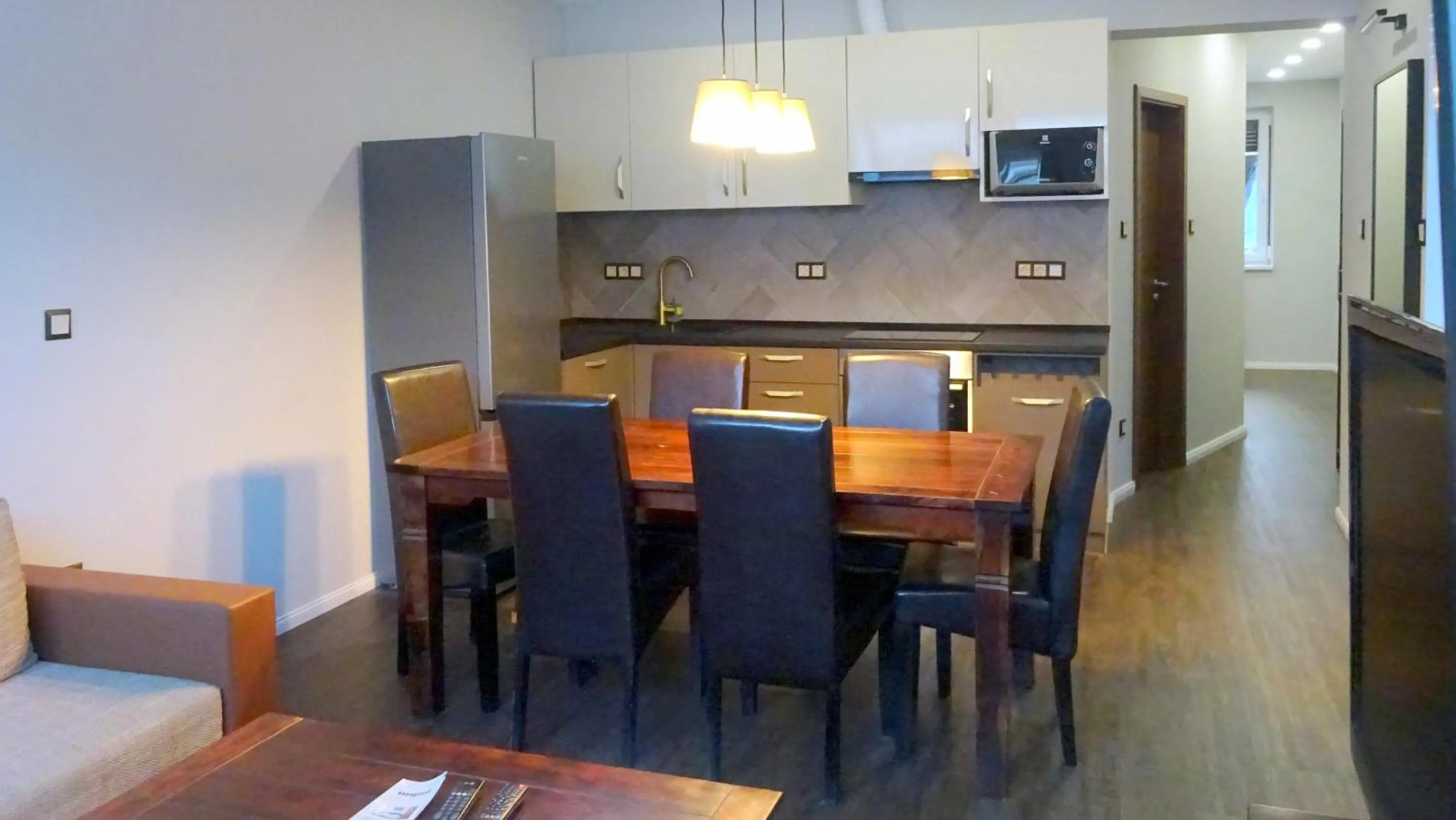Kitchen or kitchenette in Corvin Point Rooms and Apartments
