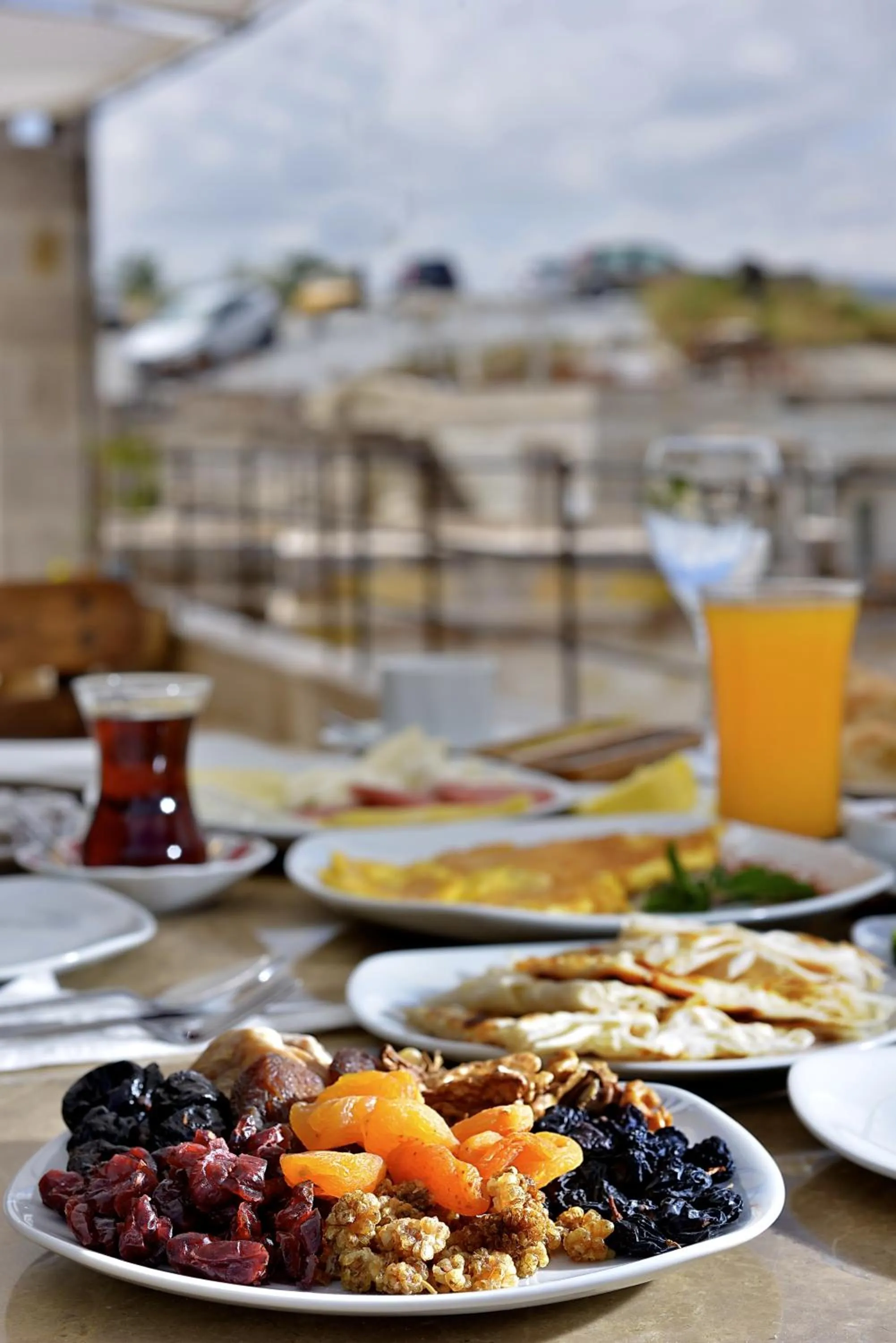 Natural landscape in Seki Cave Suites