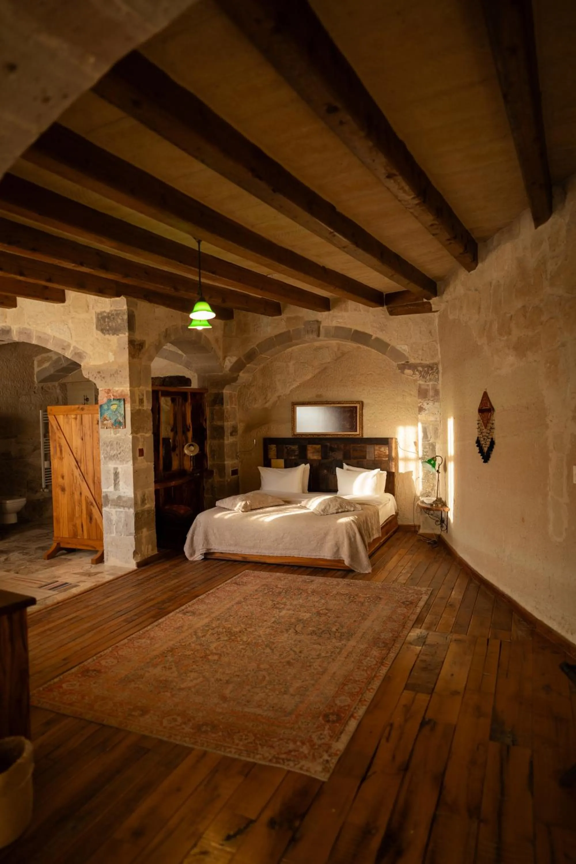 Bedroom, Bed in Seki Cave Suites
