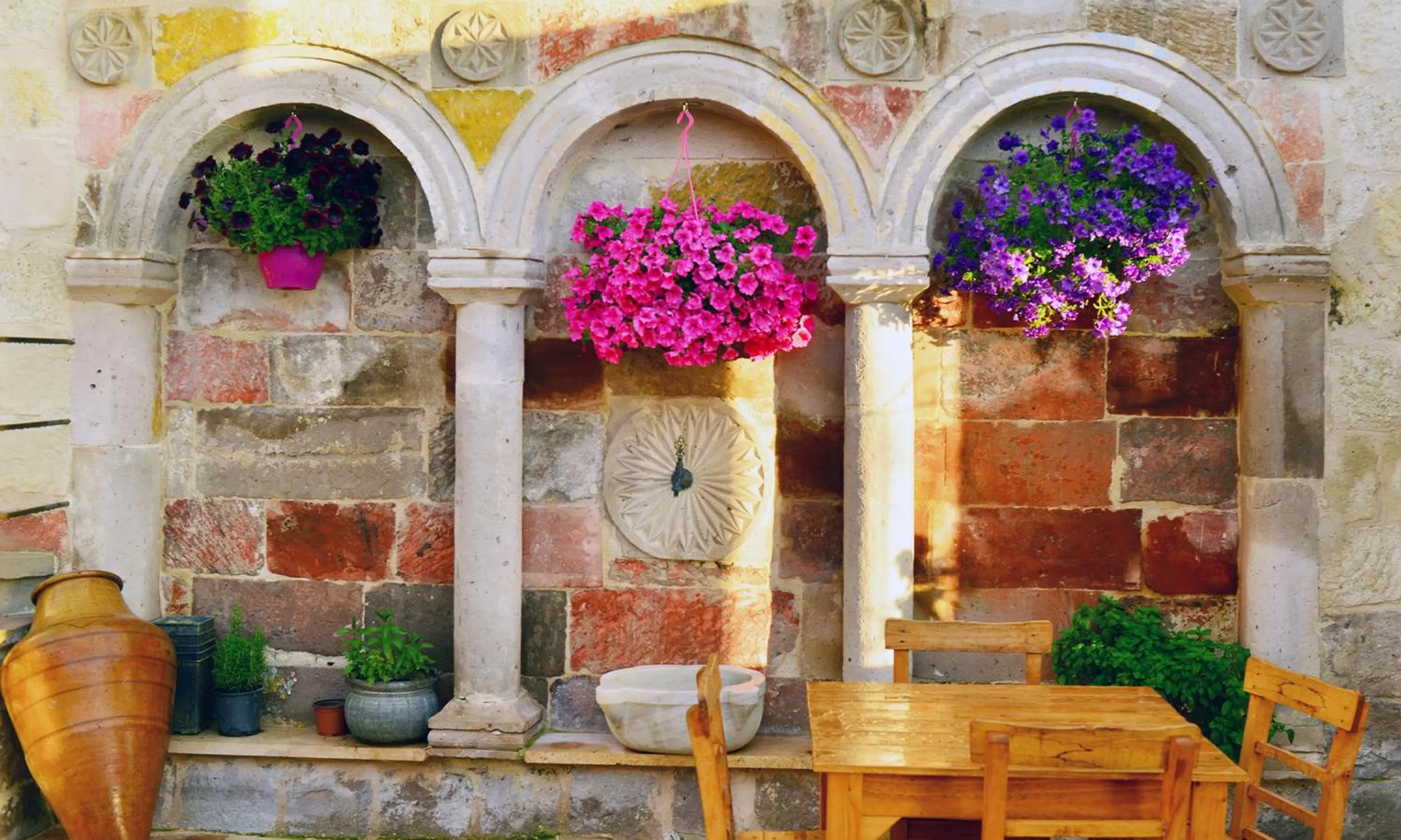 Patio in Seki Cave Suites