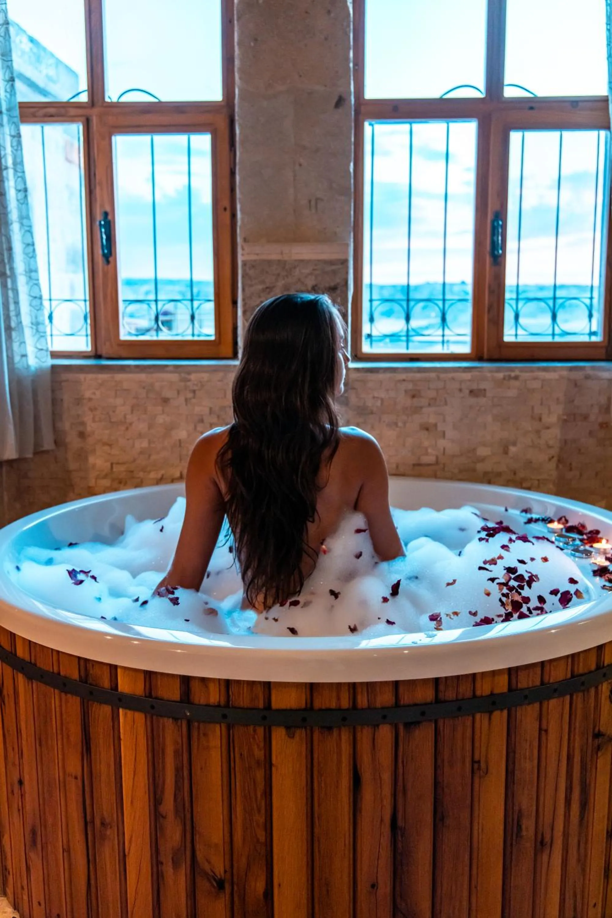 People in Seki Cave Suites