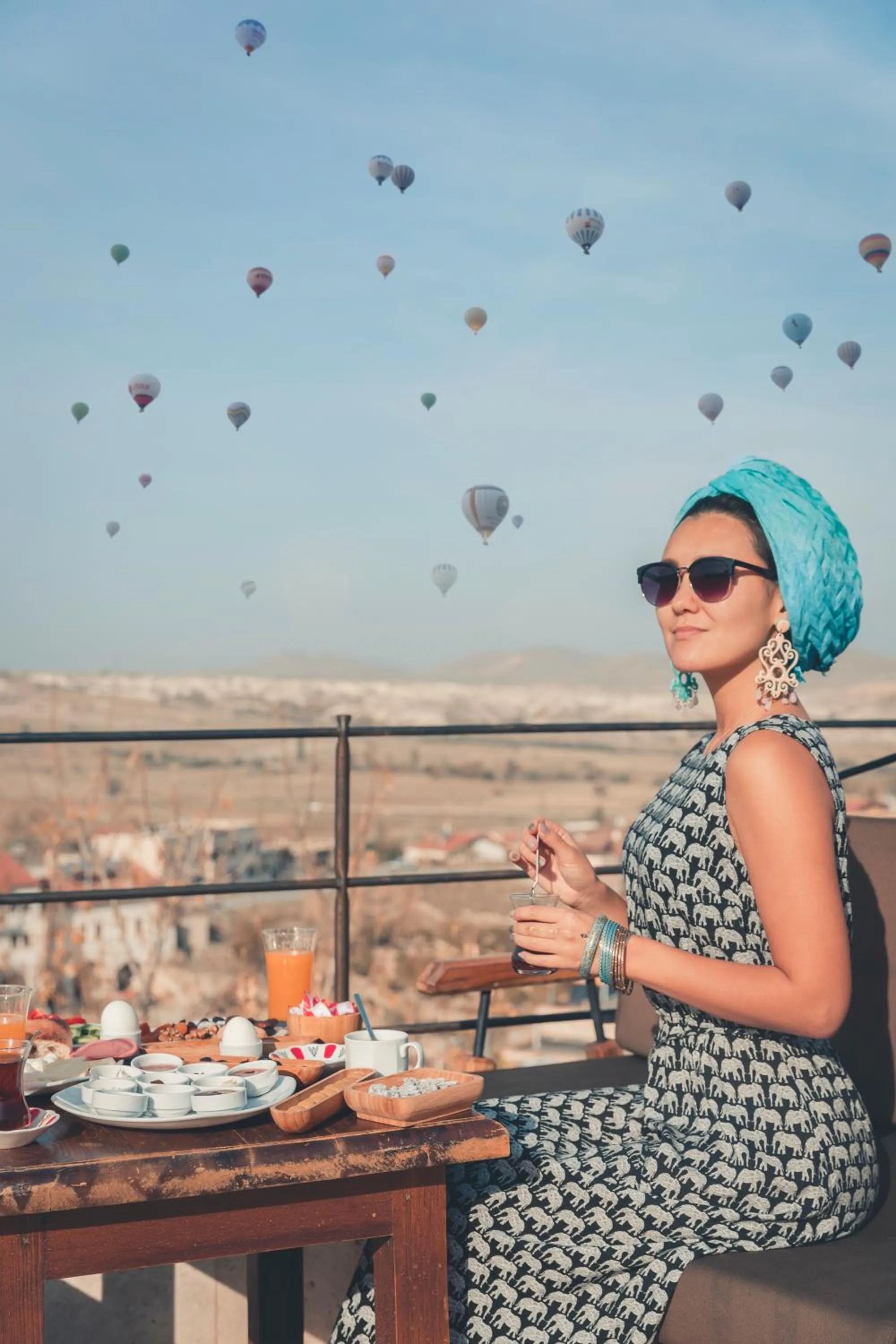 Restaurant/places to eat in Seki Cave Suites