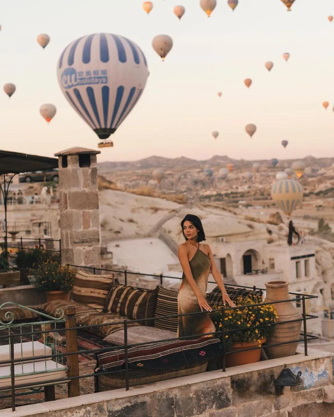 Patio in Seki Cave Suites