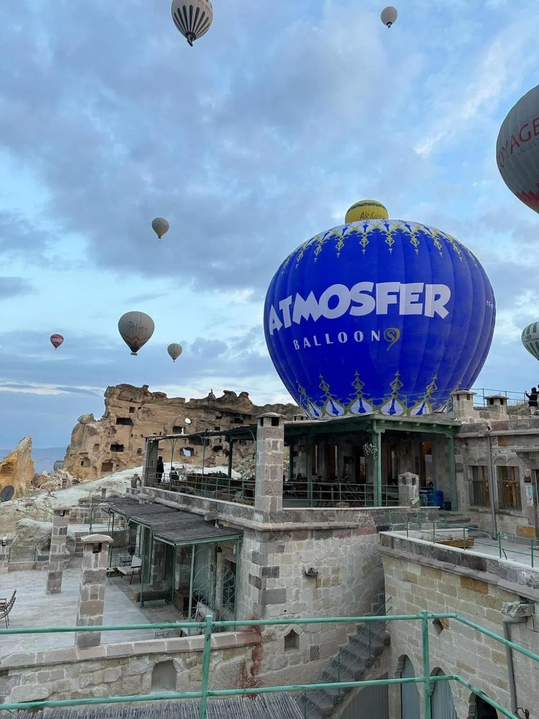 Property building in Seki Cave Suites