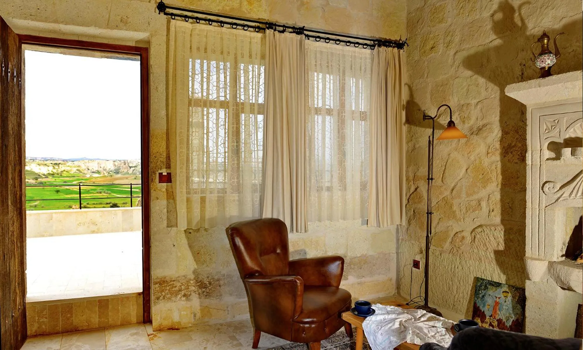 Massage in Seki Cave Suites