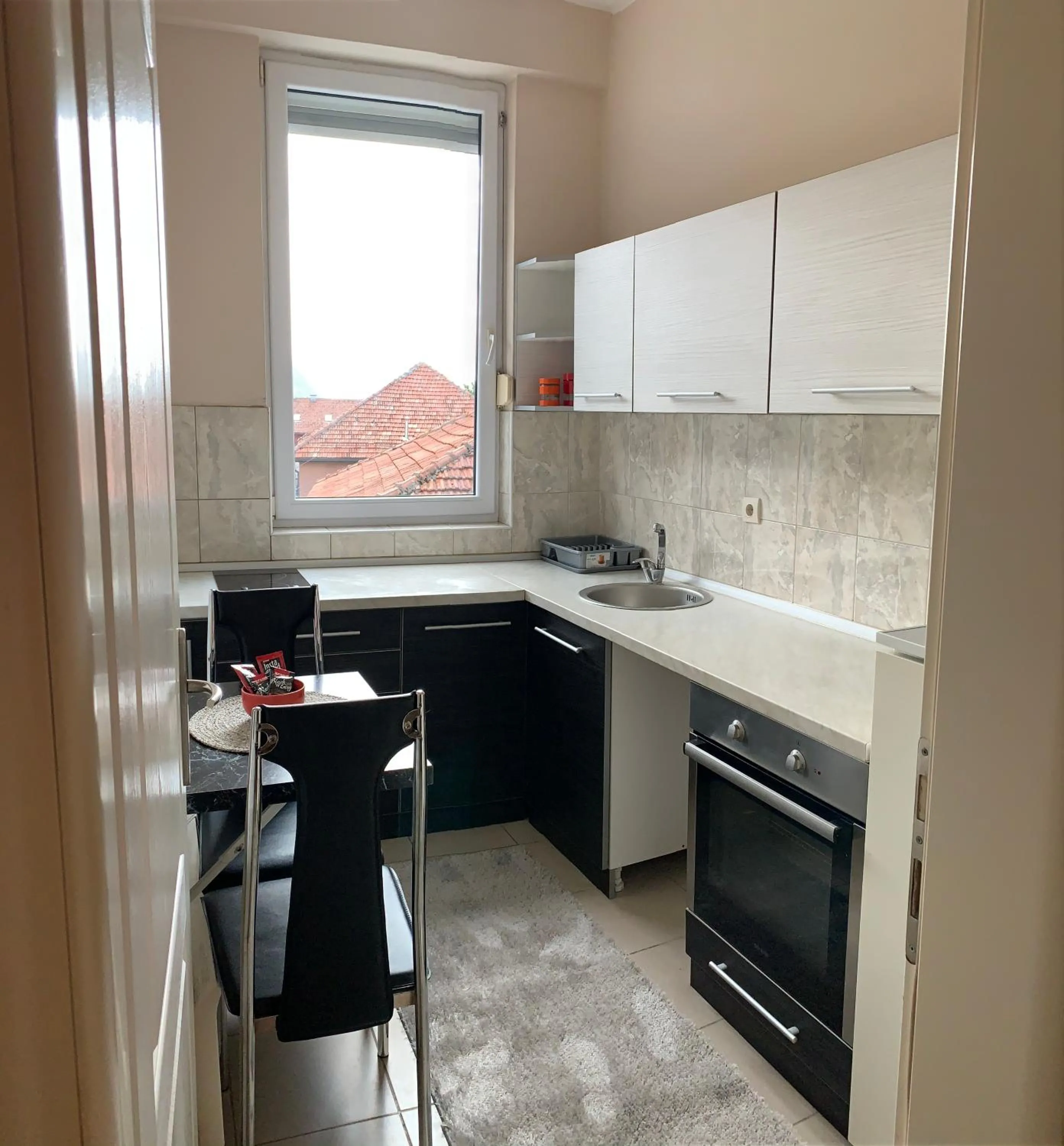 Kitchen or kitchenette in Apartment Krin