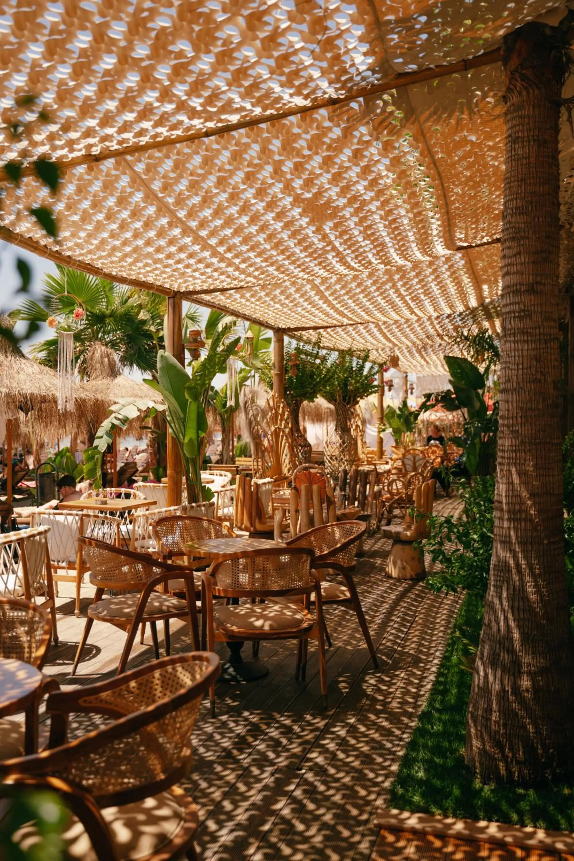 Restaurant/places to eat in Hotel Empire Albania