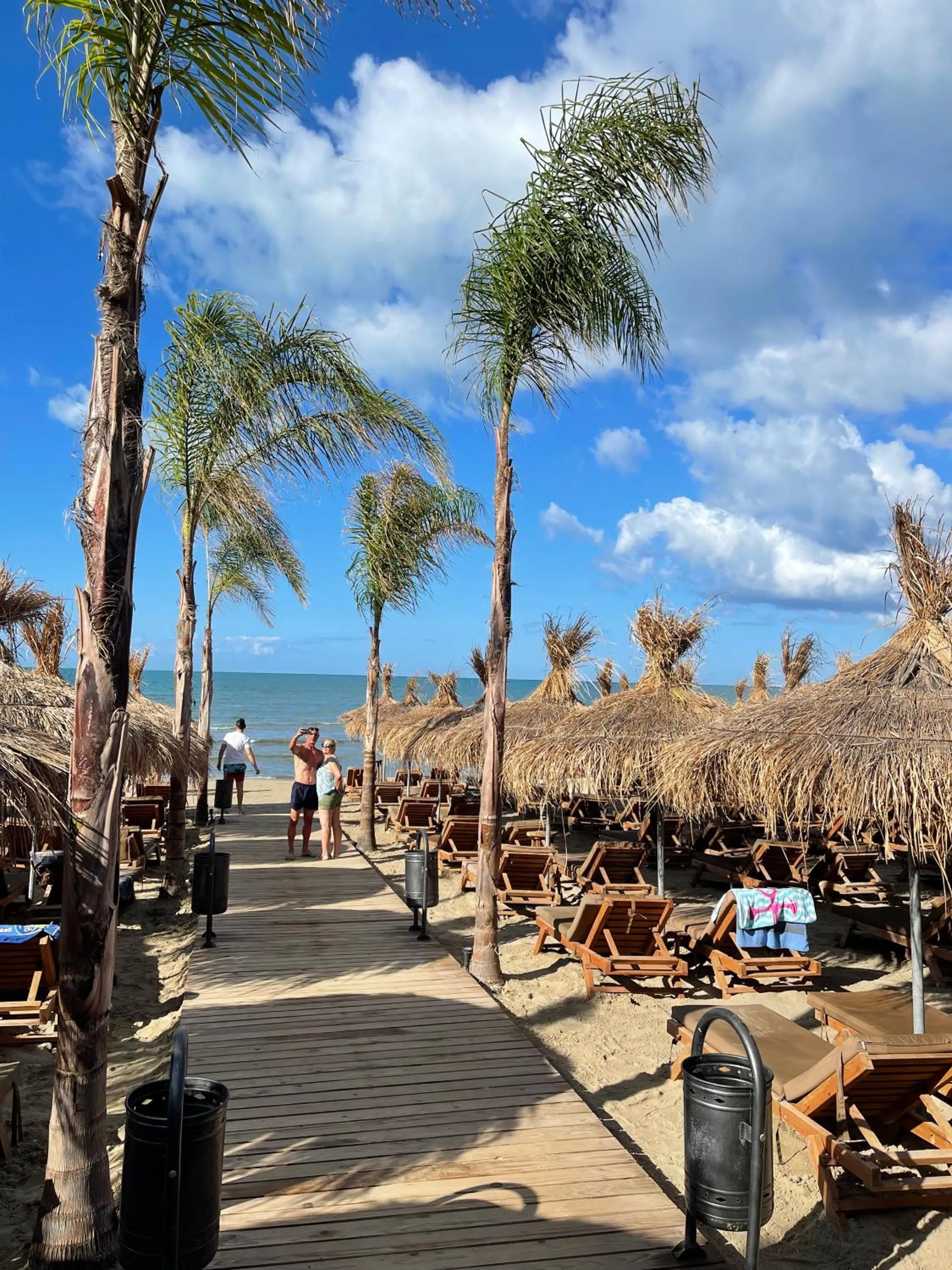 Day in Hotel Empire Albania