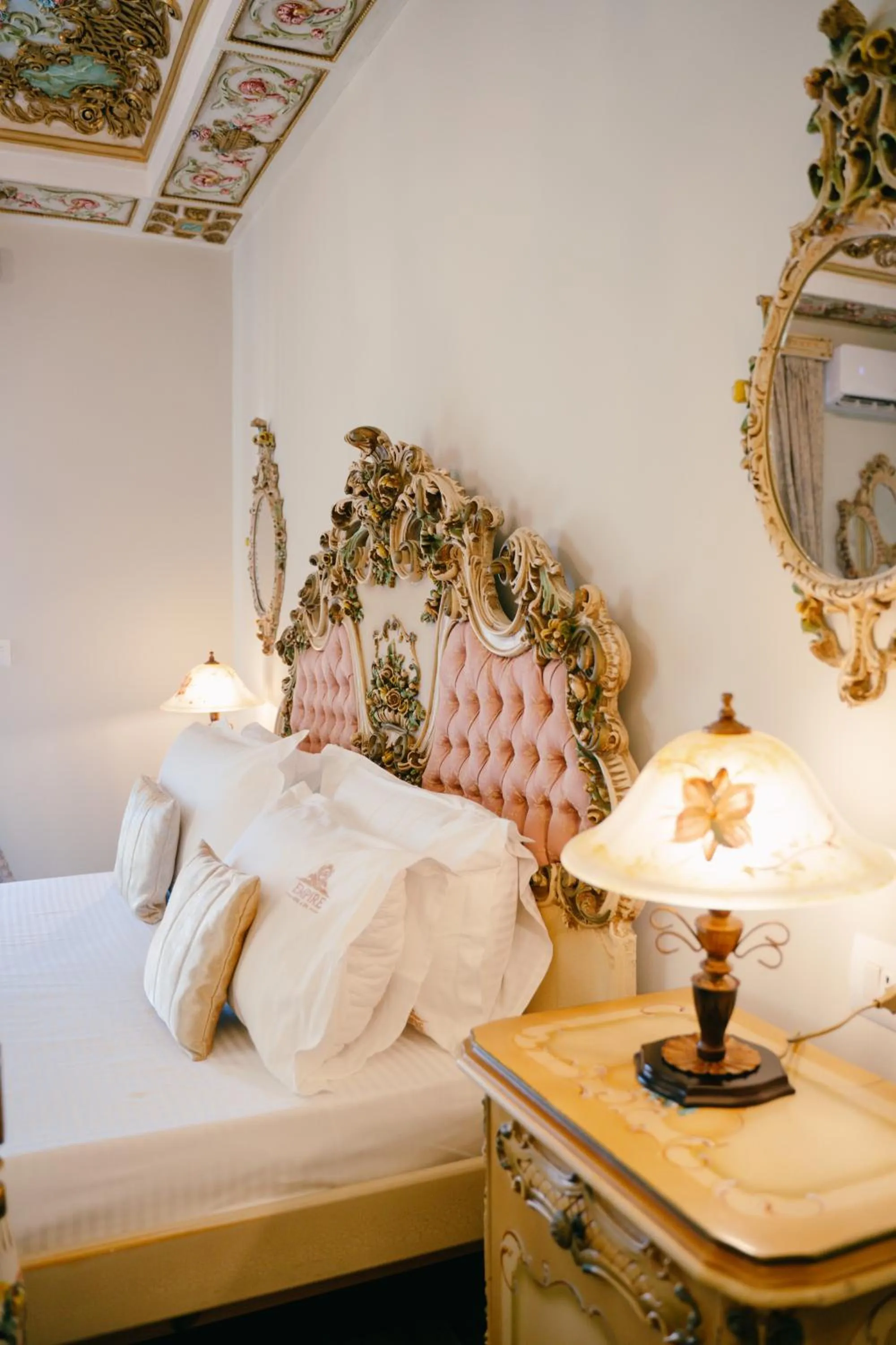 Bed in Hotel Empire Albania