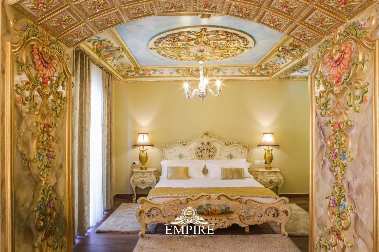 Bed in Hotel Empire Albania