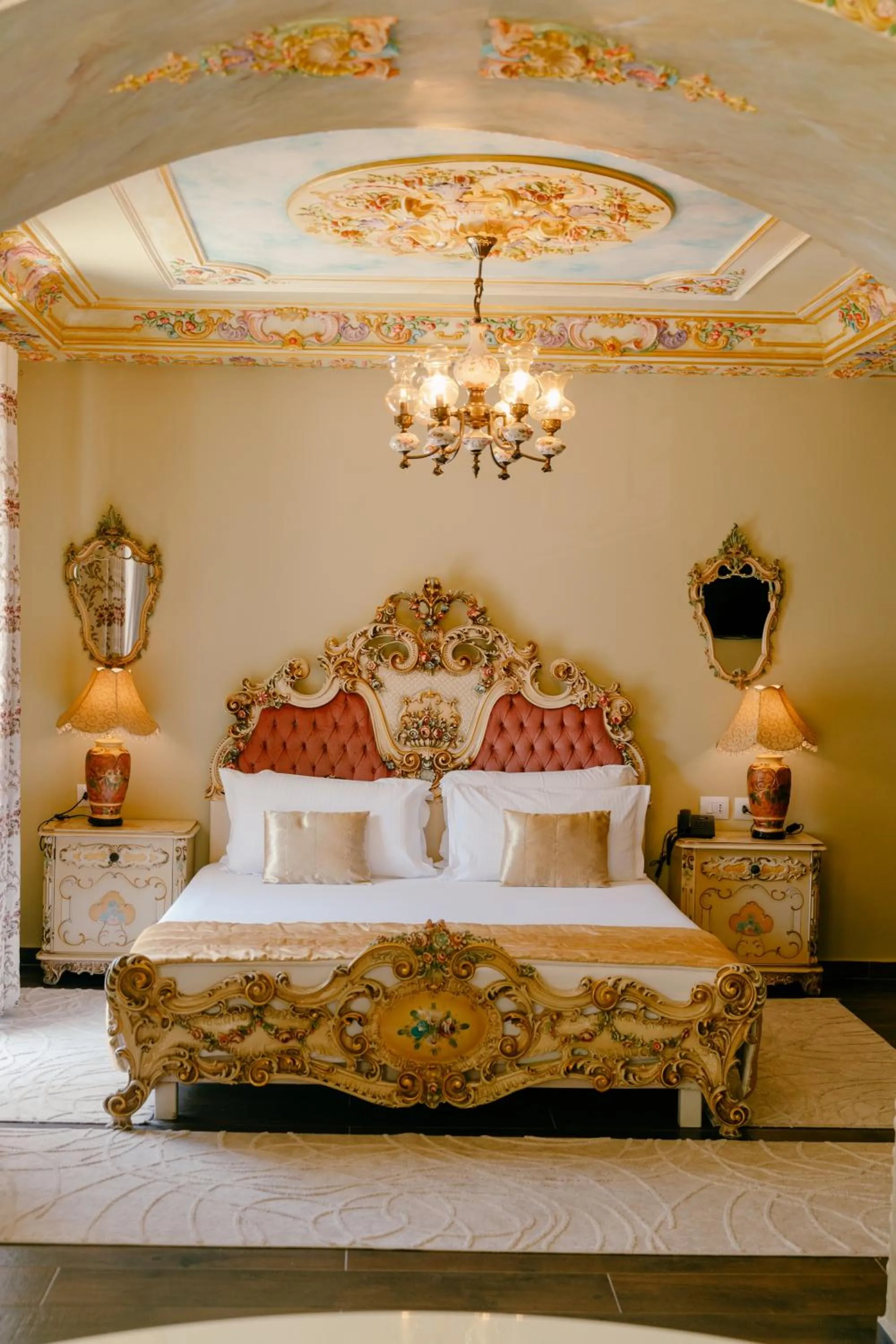 Bed in Hotel Empire Albania