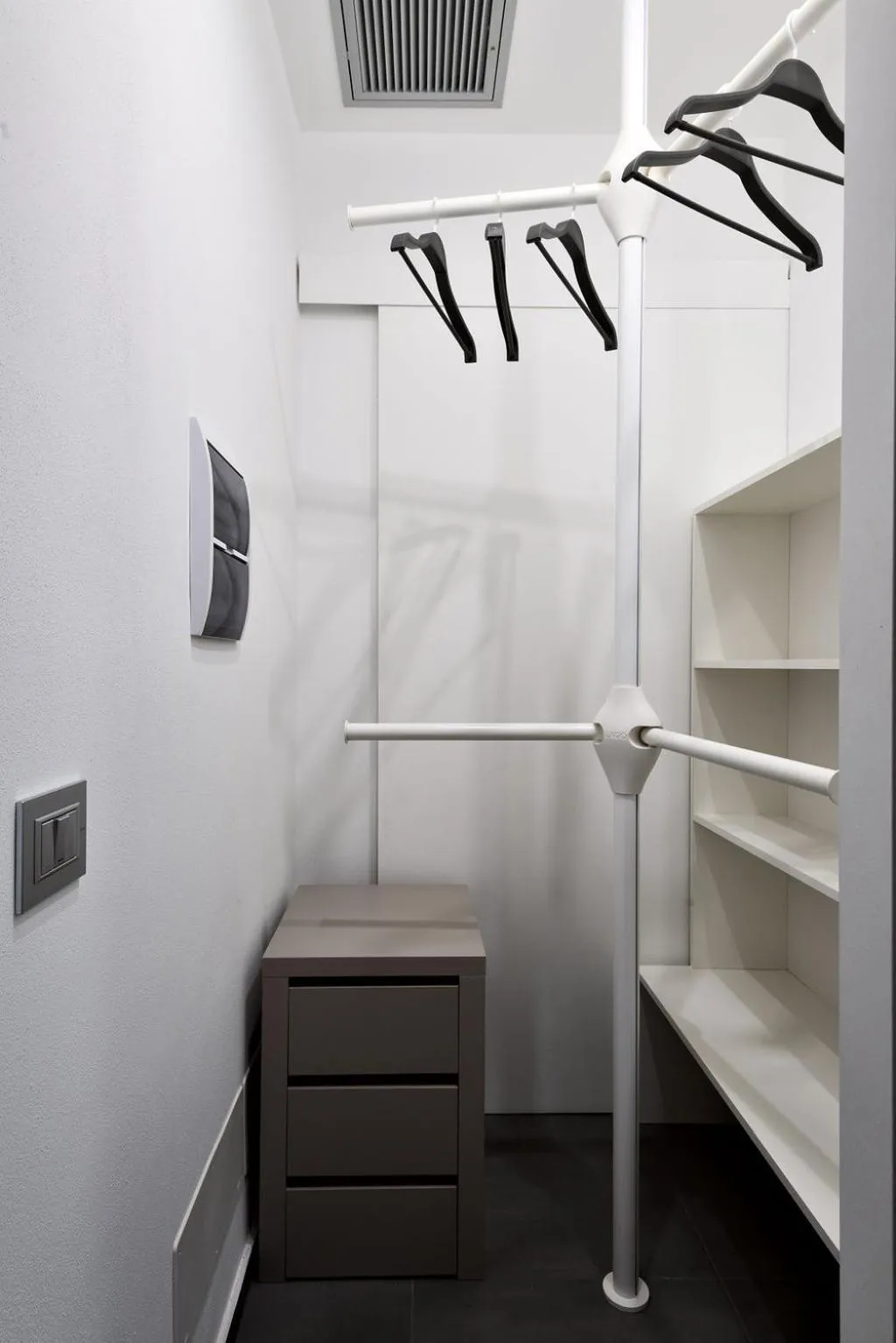 Bedroom in nautilus b&b suite design