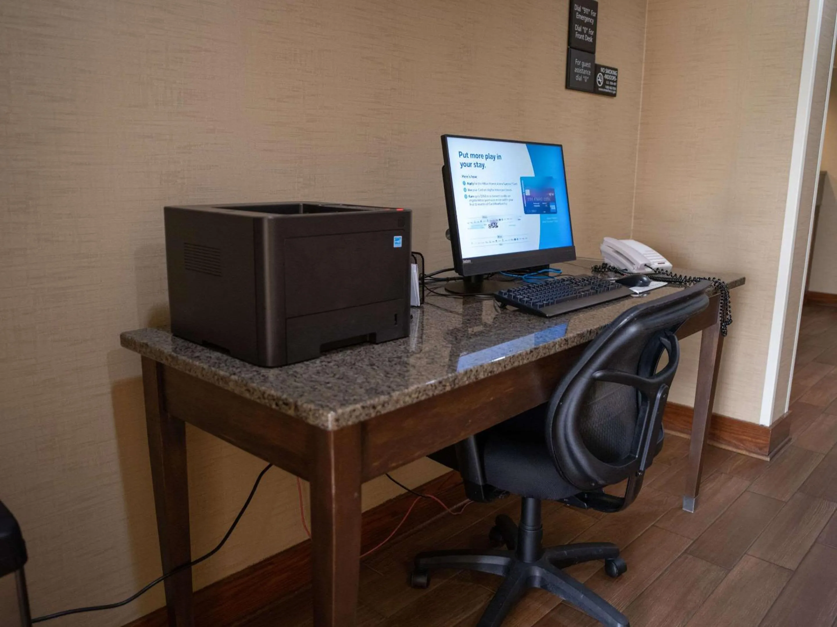 Business facilities in Cherokee Inn