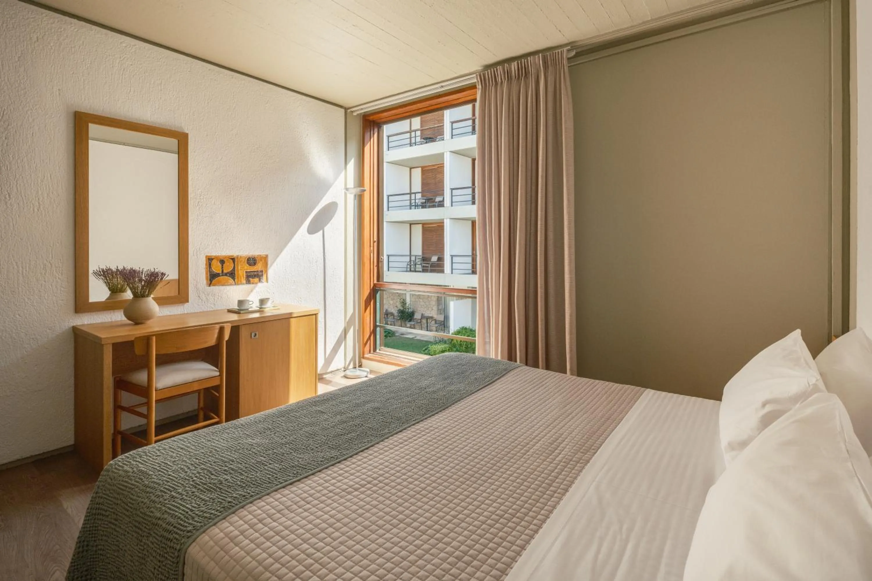 Bed in Amalia Hotel Delphi