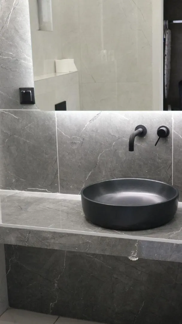 Toilet in Diogenis Blue Palace