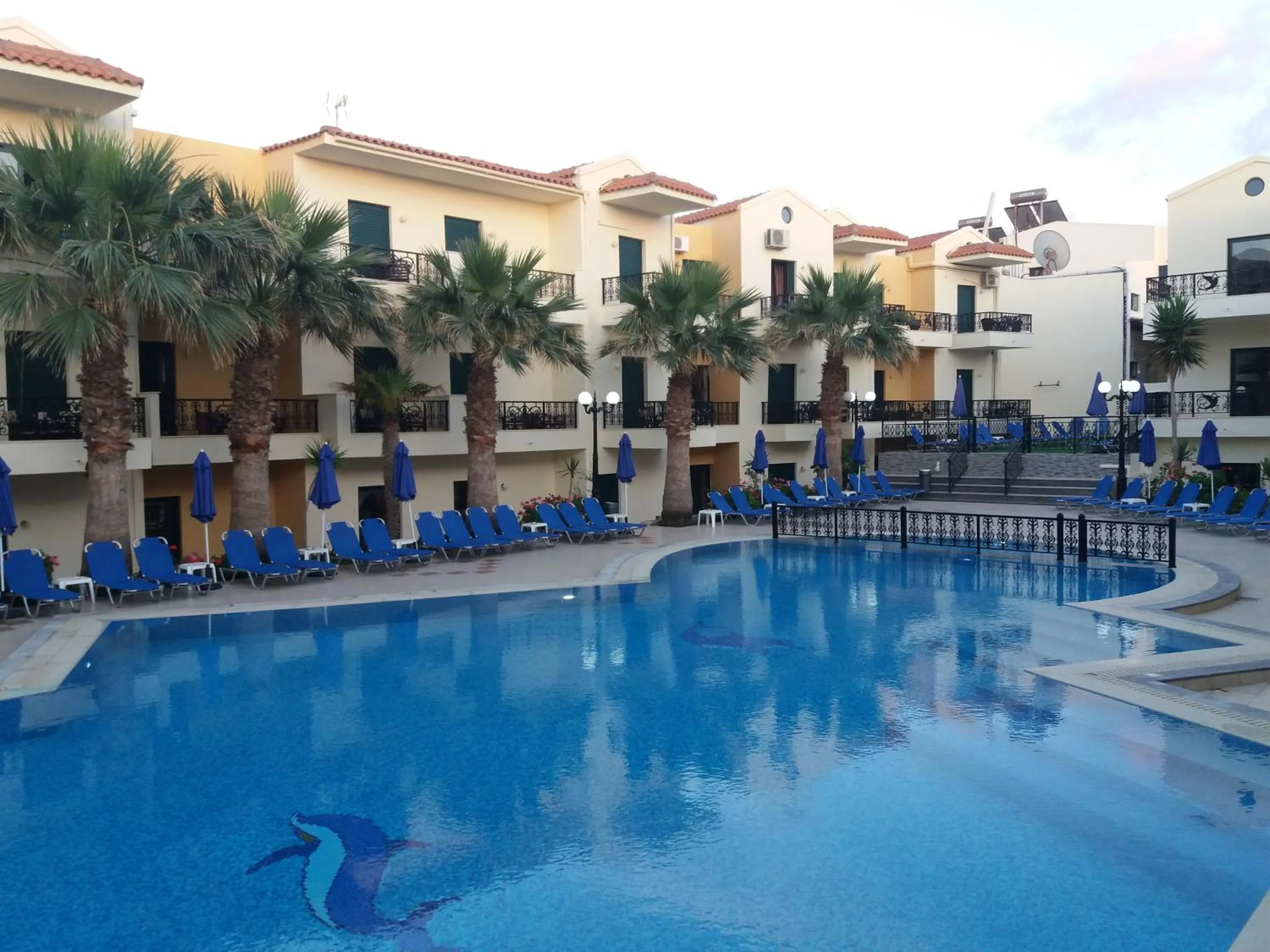 Property building in Diogenis Blue Palace