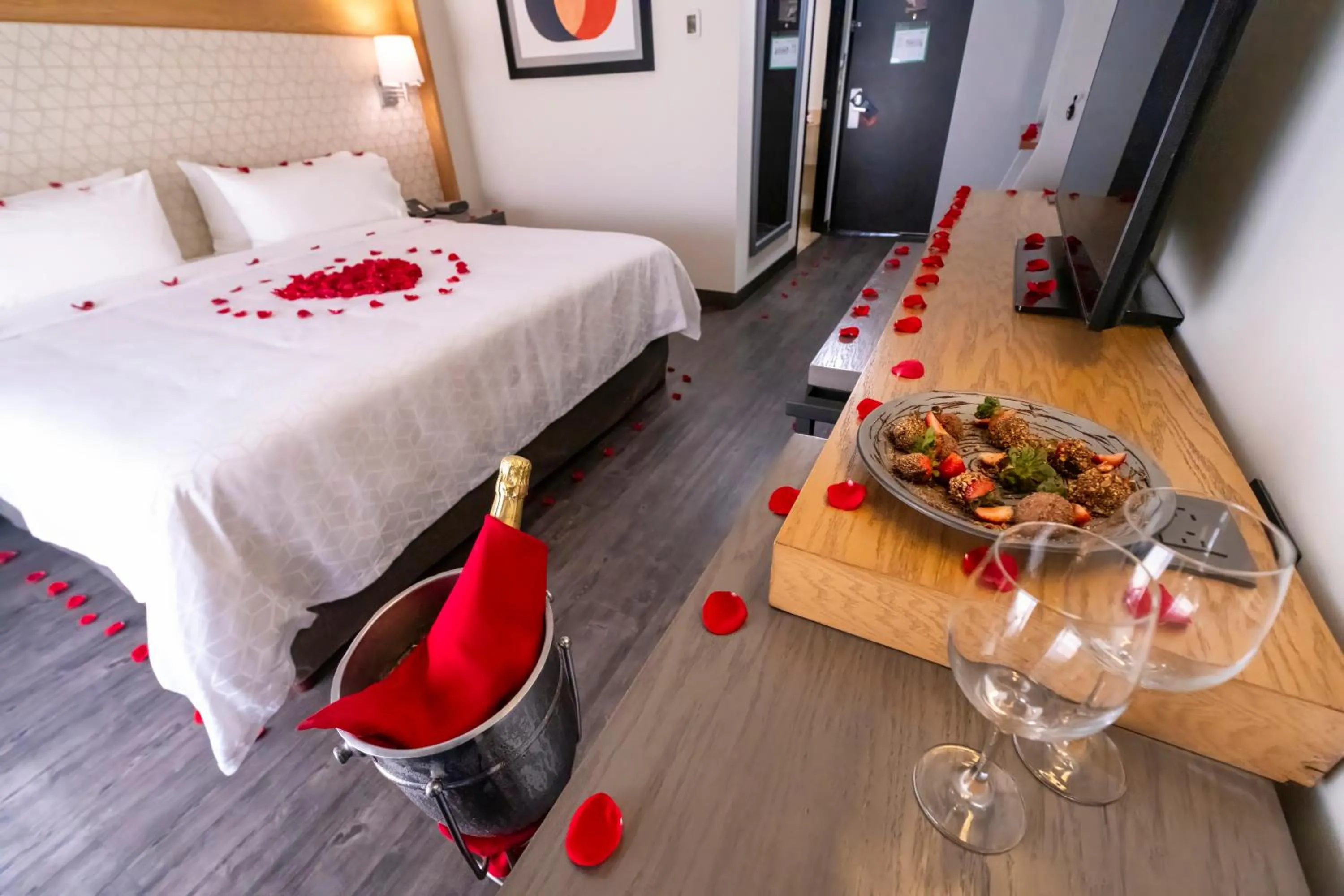 Bed in Holiday Inn Uruapan by IHG