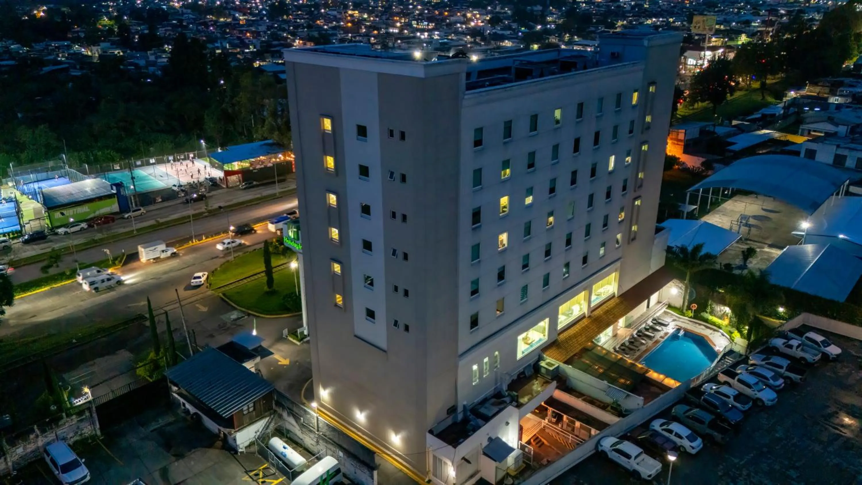 Property building in Holiday Inn Uruapan by IHG
